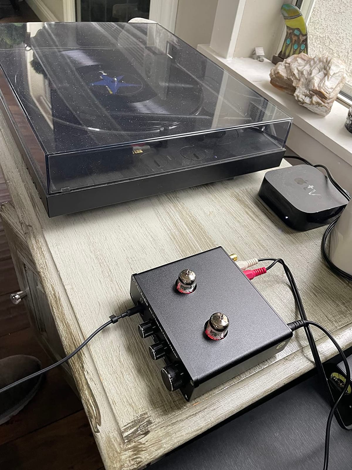 Fosi Audio Box X4 Phono Preamp with Vacuum Tubes for MM Turntable Phonograph Record Player with Volume Bass Treble Control customer photo 1