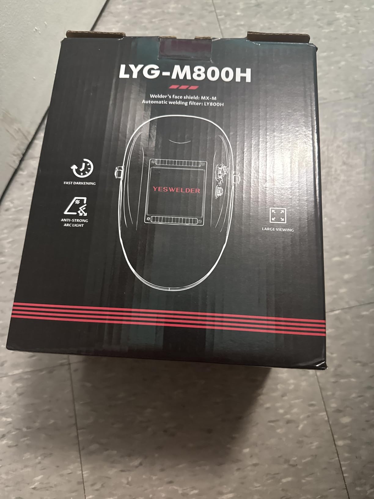 YESWELDER Auto Darkening Welding Helmet, Large View, LYG-M800H customer photo 2