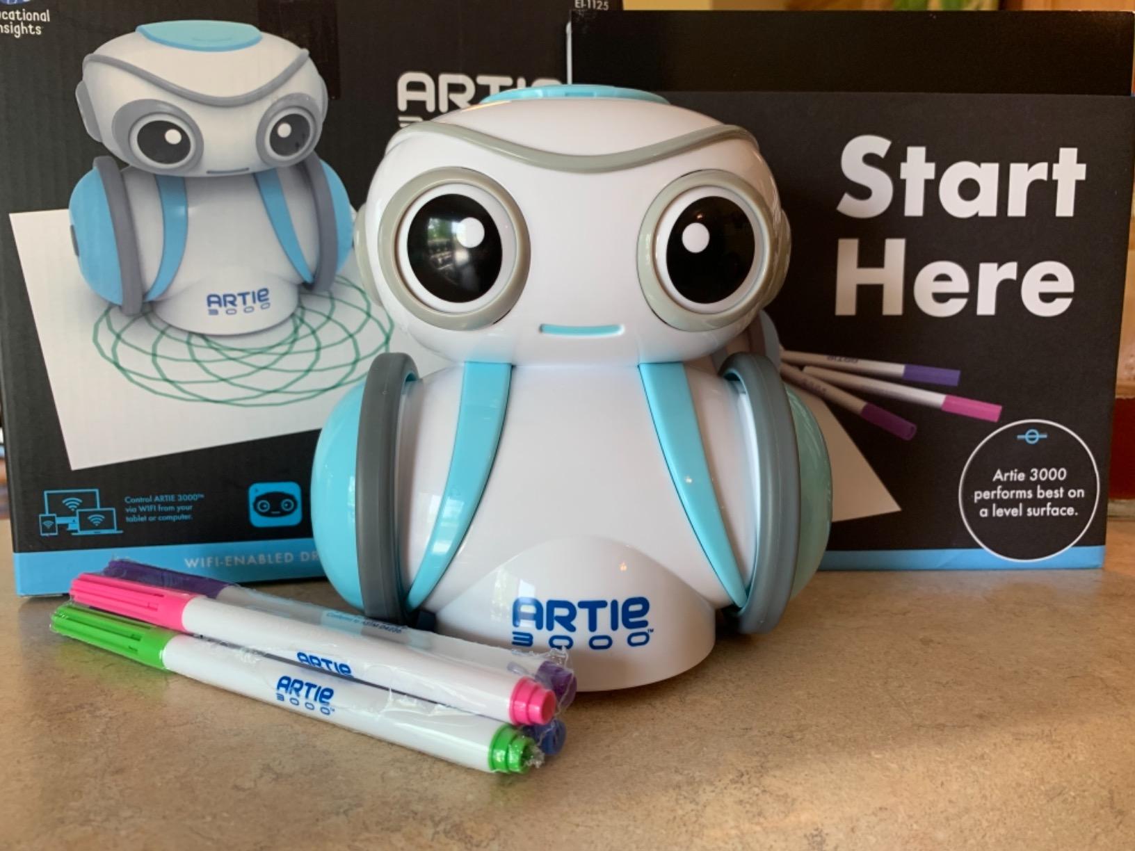 Educational Insights Artie 3000 the Coding & Drawing Robot - STEM Robot Toys & Coding for Kids, Learn Programming and Robotics, Programmable Interactive Toy for Boys and Girls Ages 7+ customer photo 2