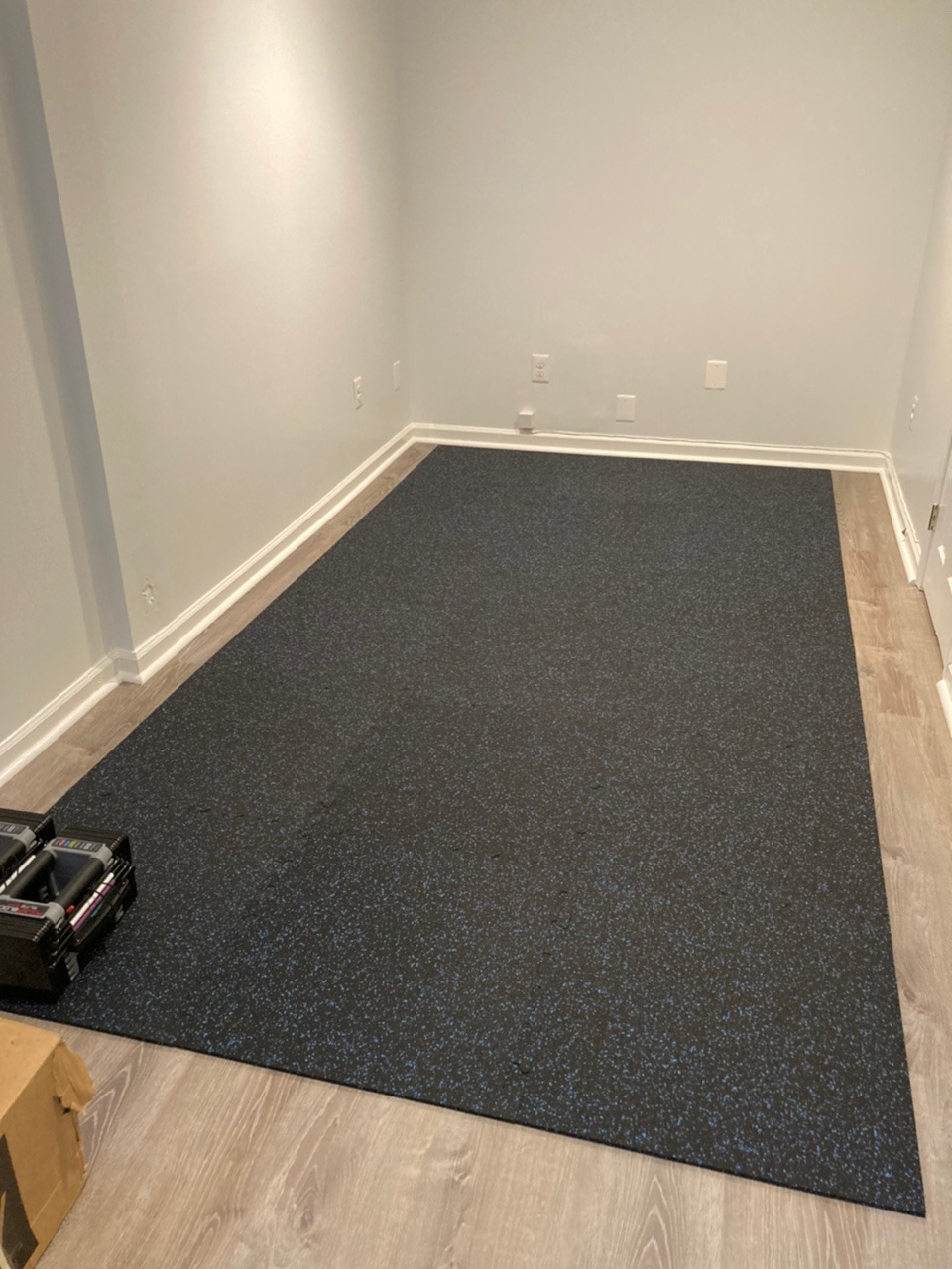 American Floor Mats Fit-Lock 3/8 Inch Heavy Duty Rubber Flooring - Interlocking Rubber Tiles (24