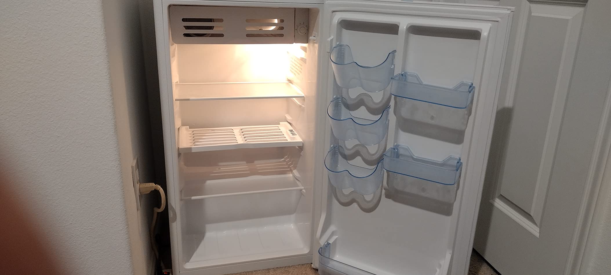 Frigidaire EFR331 Single Door Compact Refrigerator - Adjustable Thermostat Control - Reversible Doors - Front Blackboard, Write and Erase - Ideal for Dorm, Office, RV, Room - Black, 3.2 Cubic Feet customer photo 1