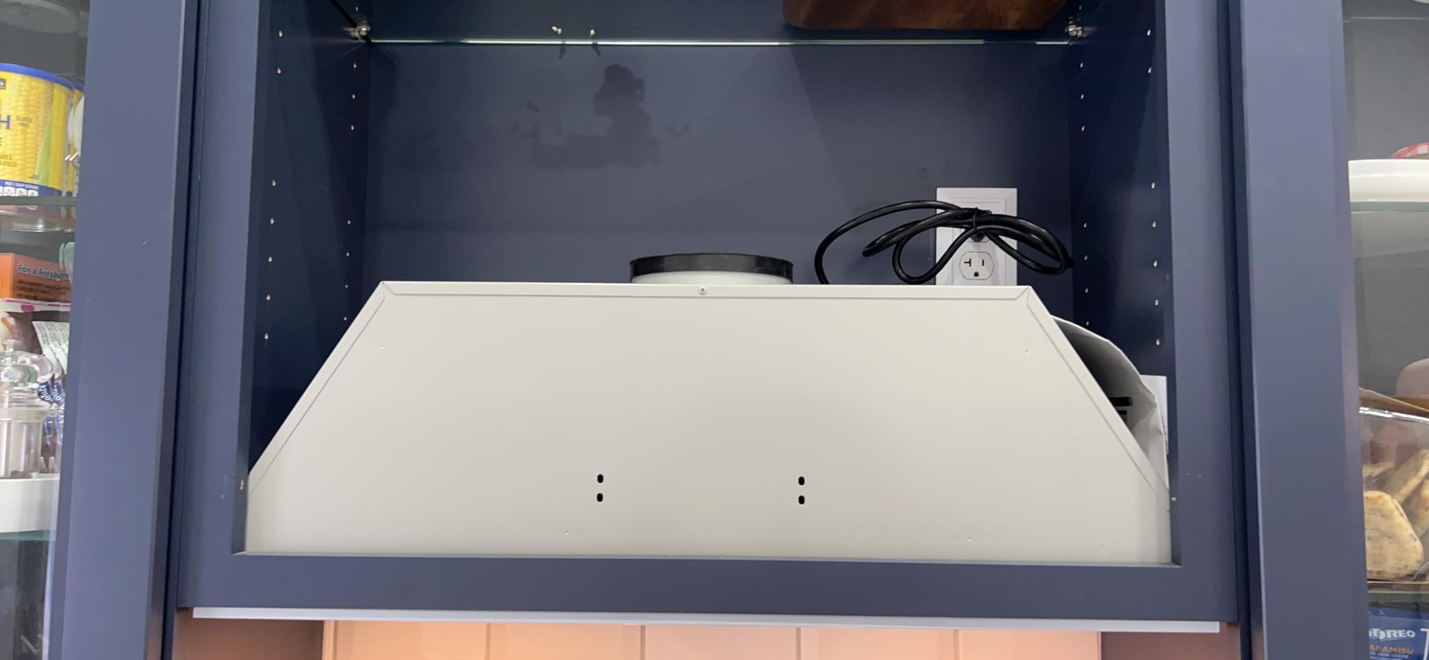 Hauslane Range Hood Insert 30 Inch, Hood Vent for Kitchen Low Noise Perfomance, Stainless Steel Ductless/Ducted Range Hood, Professional Grade Baffle Filters, LED Lamps, Kitchen Vent Hood 11.25