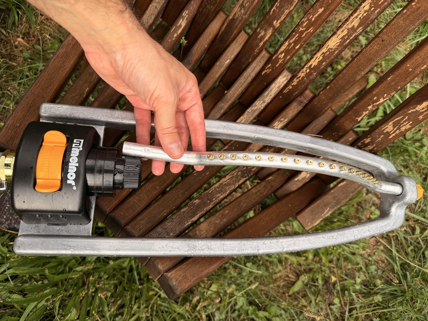 Melnor 65079-AMZ Metal Oscillating Sprinkler with QuickConnectProduct Adapter Watering Set, 3600 sq. ft. Coverage customer photo 1