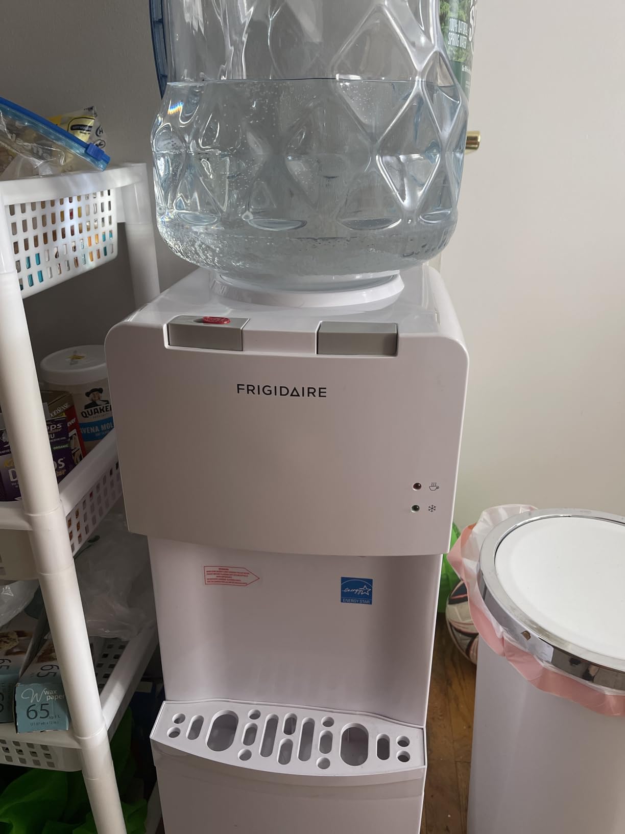 Frigidaire EFWC498 - Top Loading Cooler Dispenser -Hot & Cold Water - Child Safety Lock - Innovative Slim & Sleek Design, Holds 3 or 5 Gallon Bottles - Black customer photo 2