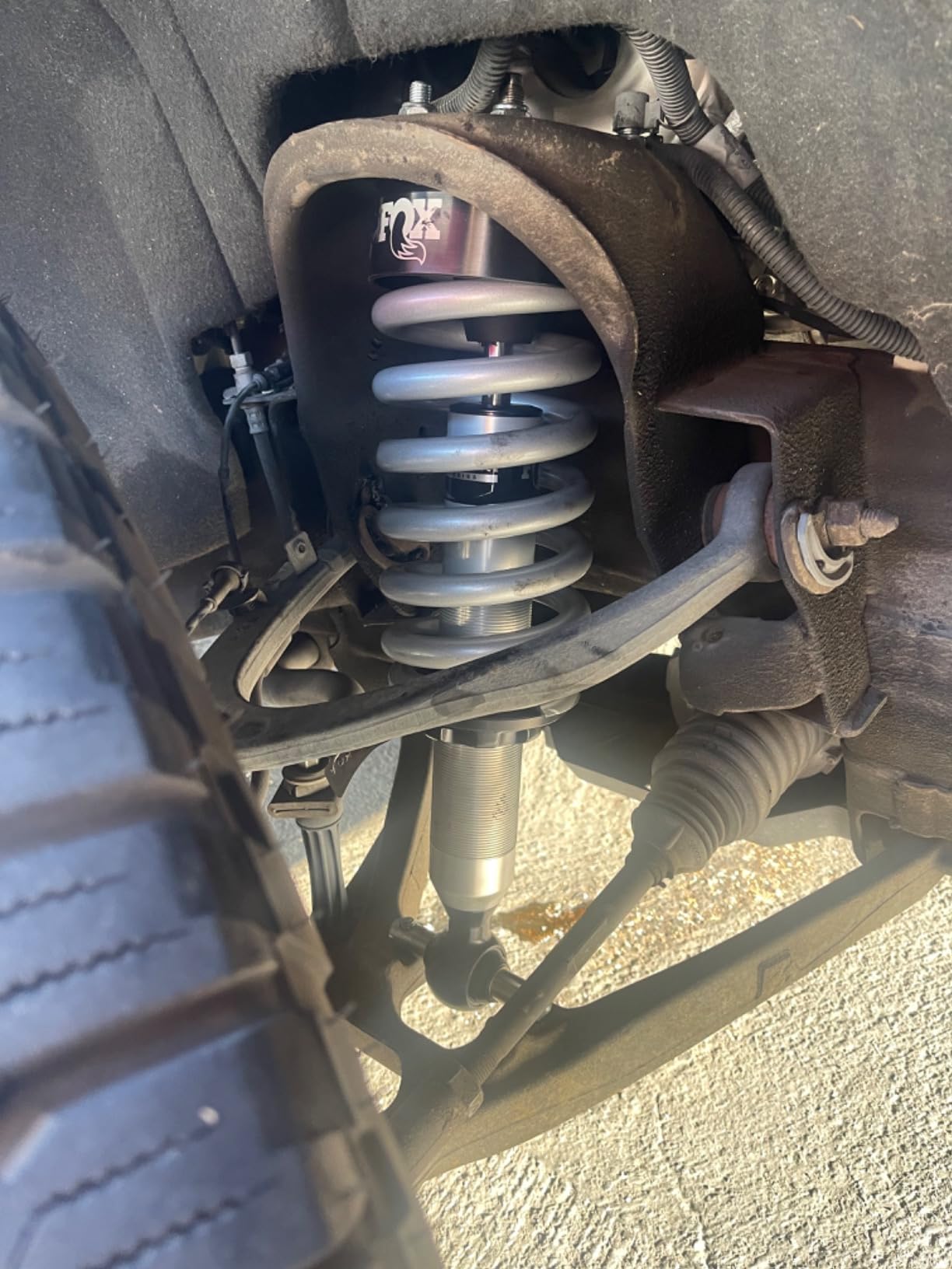 Fox 2.0 Performance Coilovers & Shocks Set compatible with 07-18 Silverado 1500 2WD 4WD Stl customer photo 2