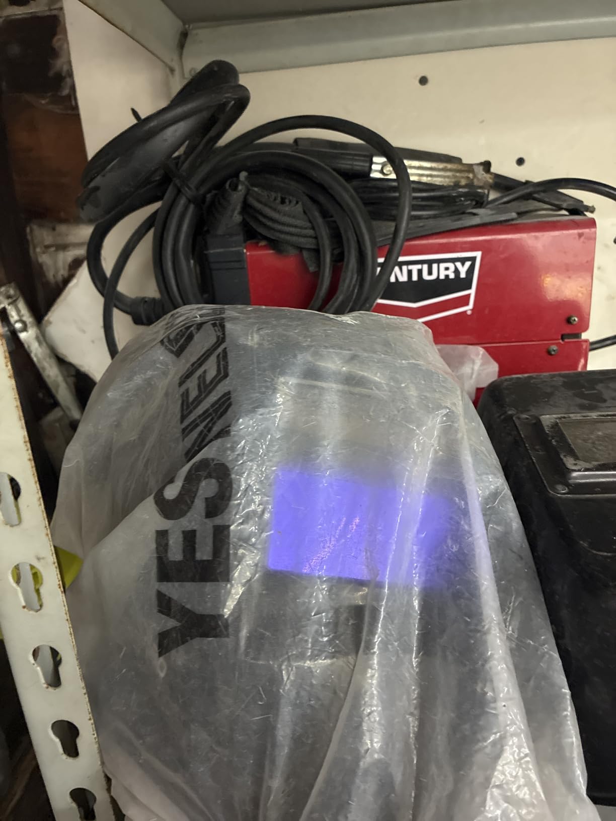 YESWELDER Auto Darkening Welding Helmet 1/1/1/1 True Color, LYG-L600A customer photo 1