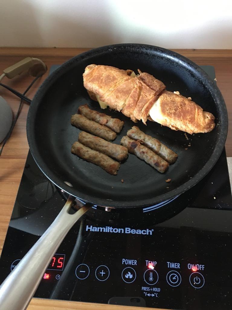Hamilton Beach Portable Single Induction Cooktop With Fast Heating Mode | Countertop Burner Hot Plate | 1800 Watts | 10 Temperature Settings From 180°F-450°F | Up To 10