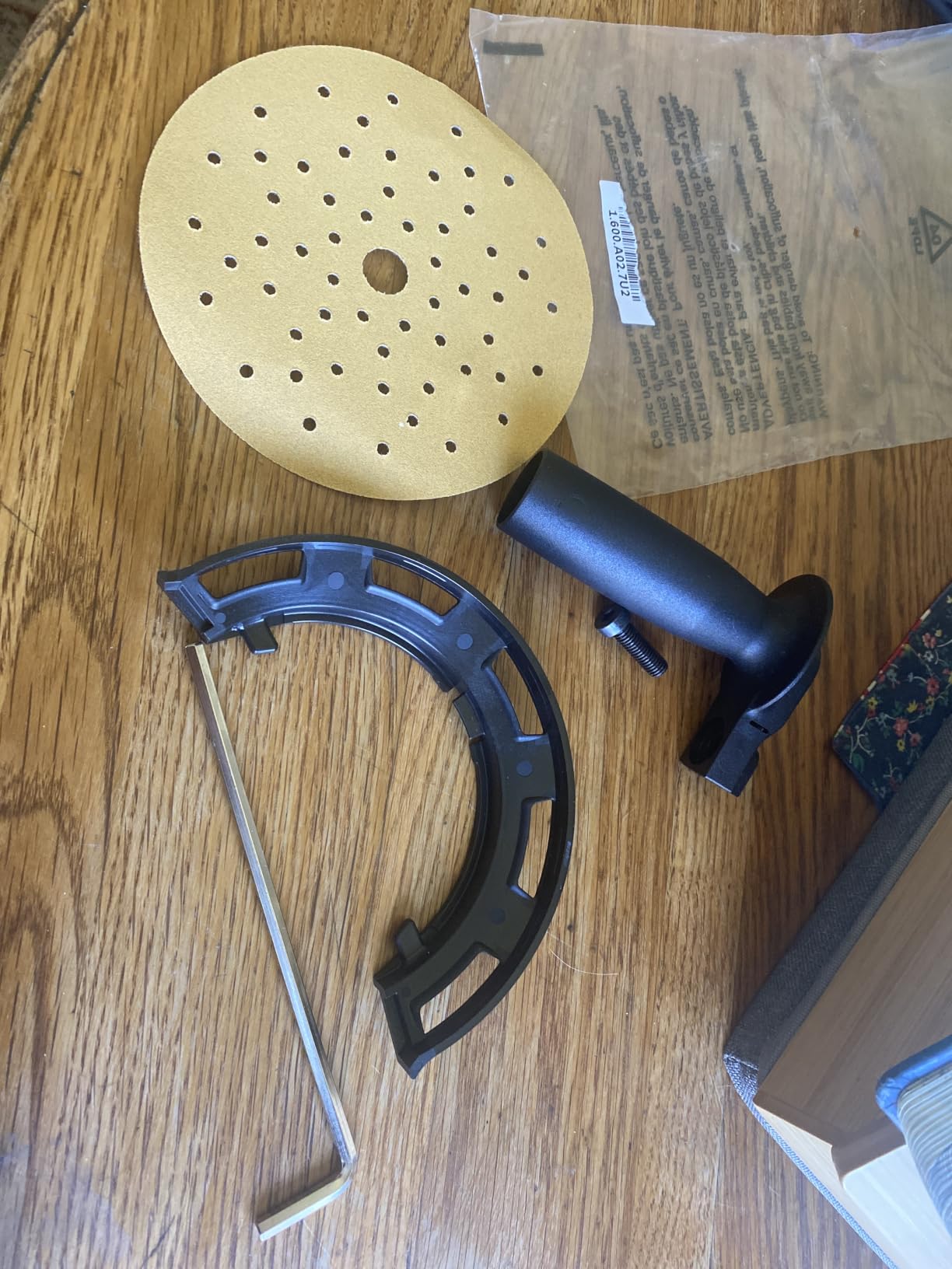 BOSCH GET75-6N Electric Orbital Sander, Polisher - 7.5 Amp, 6 Inch Disc customer photo 2