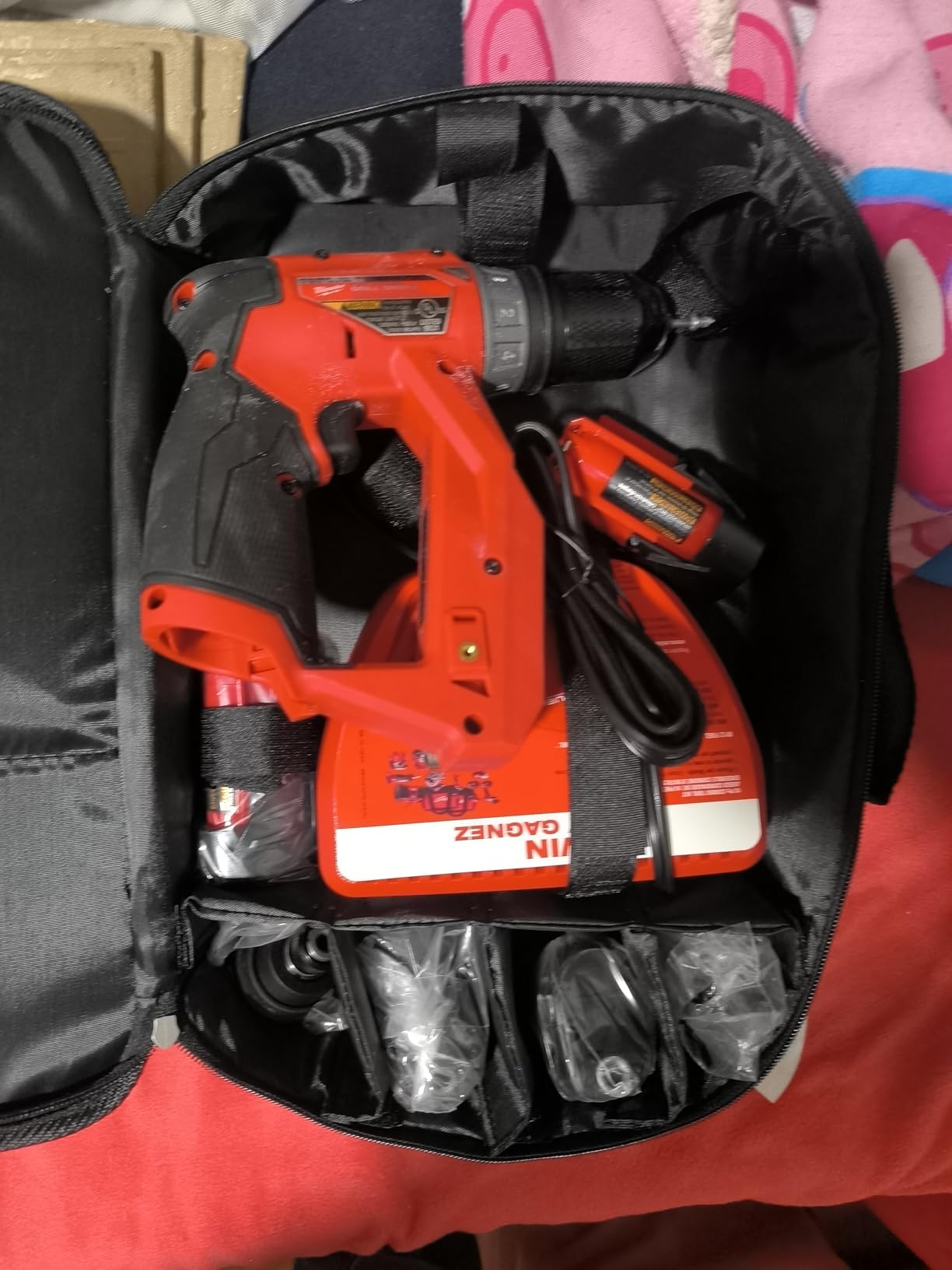 Milwaukee 2505-22 M12 Fuel Installation Drill/Driver Kit, Compact, Forward/Reverse Switch, Keyless Chuck, LED Light, Variable Speed customer photo 1