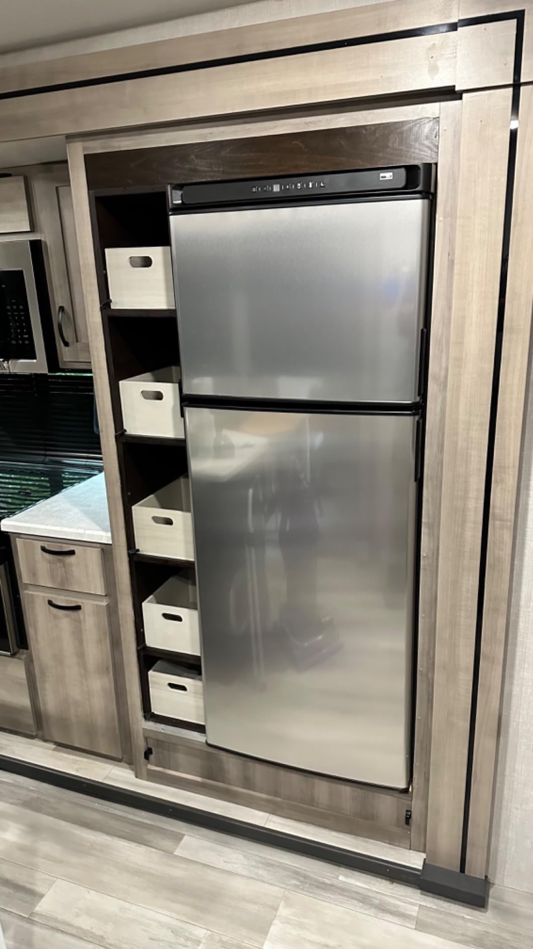 Norcold N10DCSSR Polar-Series 10 cu.ft. DC Compressor RV Refrigerator with Stainless Steel Doors - Right-Handed,Silver customer photo 1