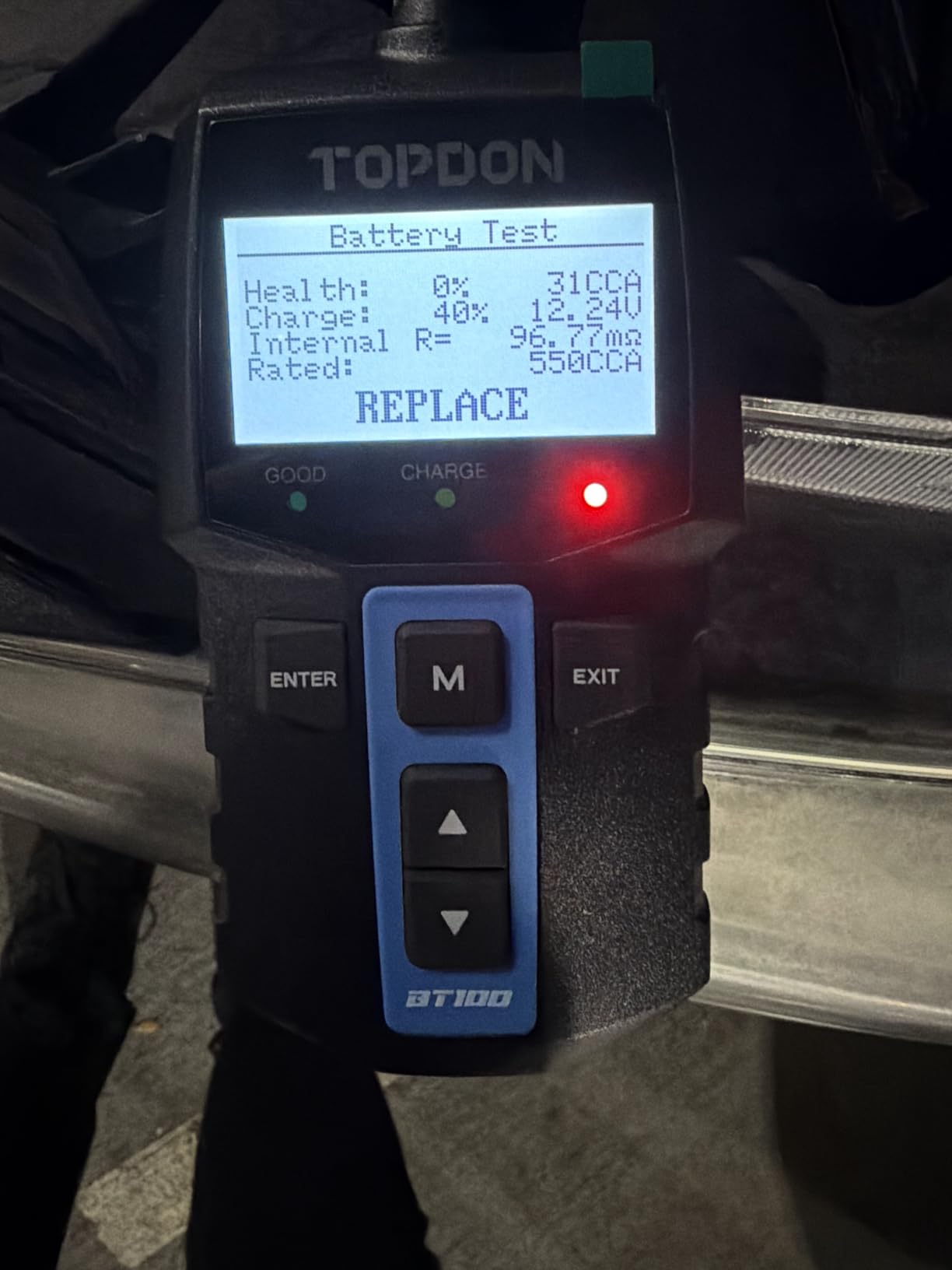 TOPDON BT100 12V Car Battery Tester, Automotive Battery Load Tester | 100-2000 CCA Auto Battery Tester with Battery, Cranking & Charging System Test for Car Truck Motorcycle ATV SUV Boat Yacht customer photo 1
