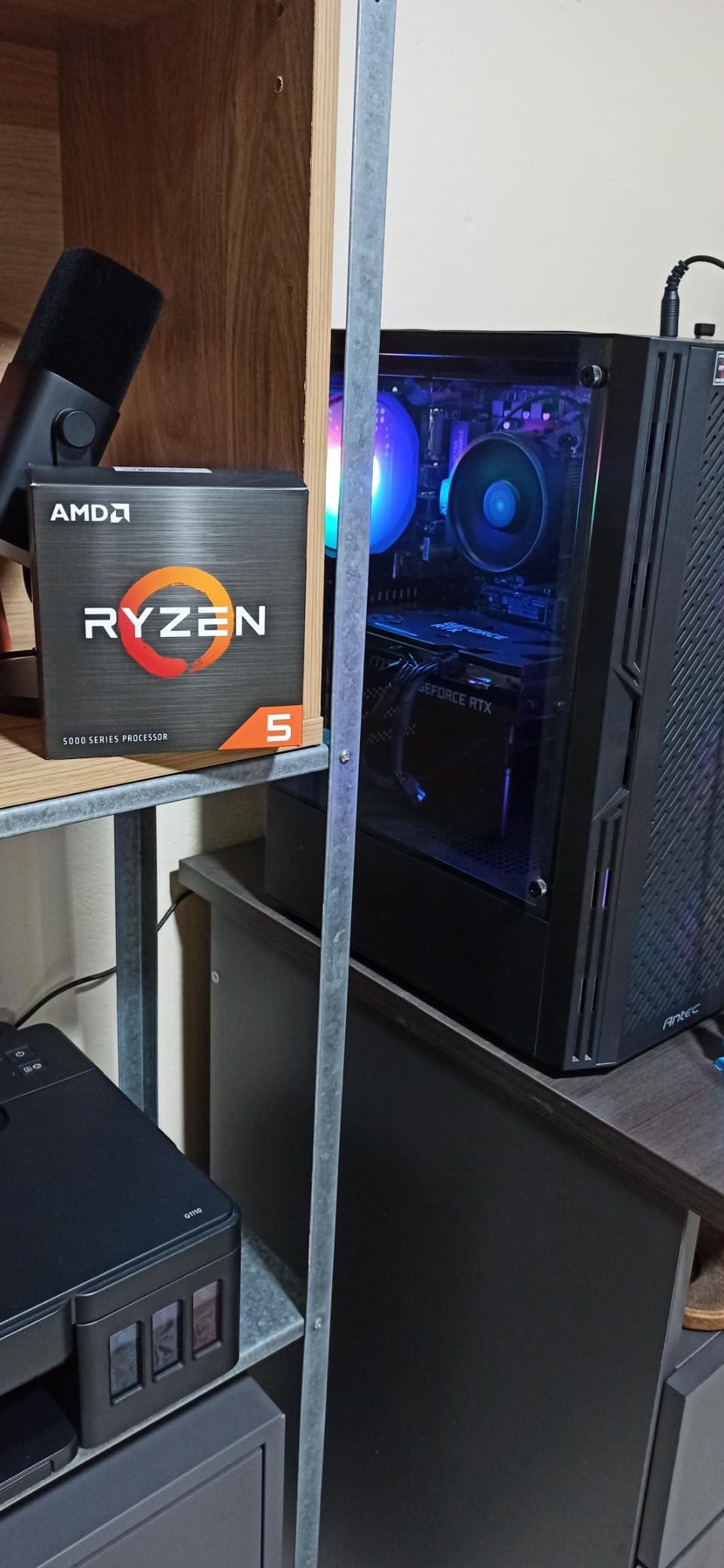 AMD Ryzen 5 5600X 6-core, 12-thread unlocked desktop processor with Wraith Stealth cooler customer photo 2