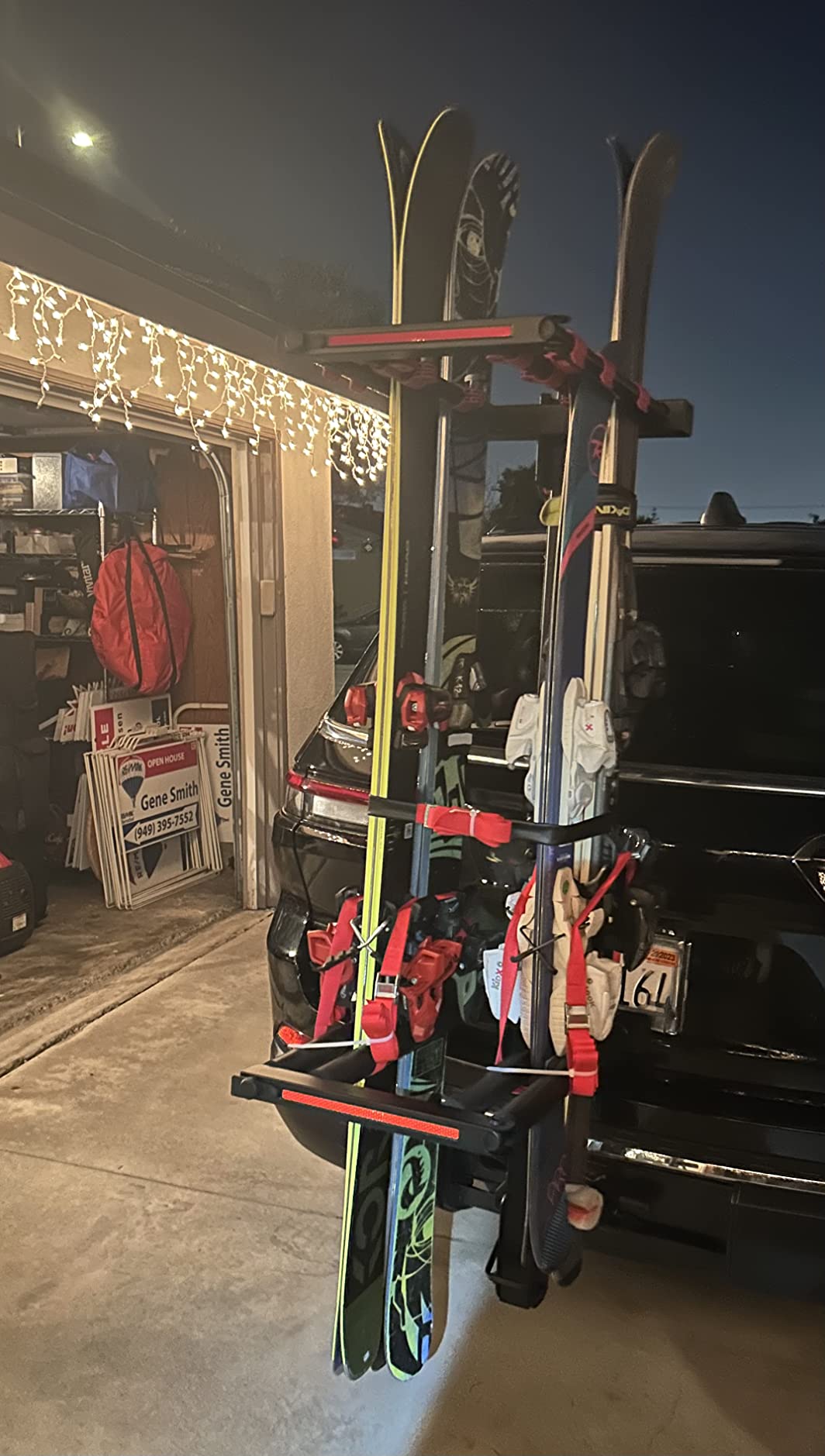 Tyger Auto TG-RK1B707B Folding Hitch-Mounted Ski/Snowboard Rack Fits 2