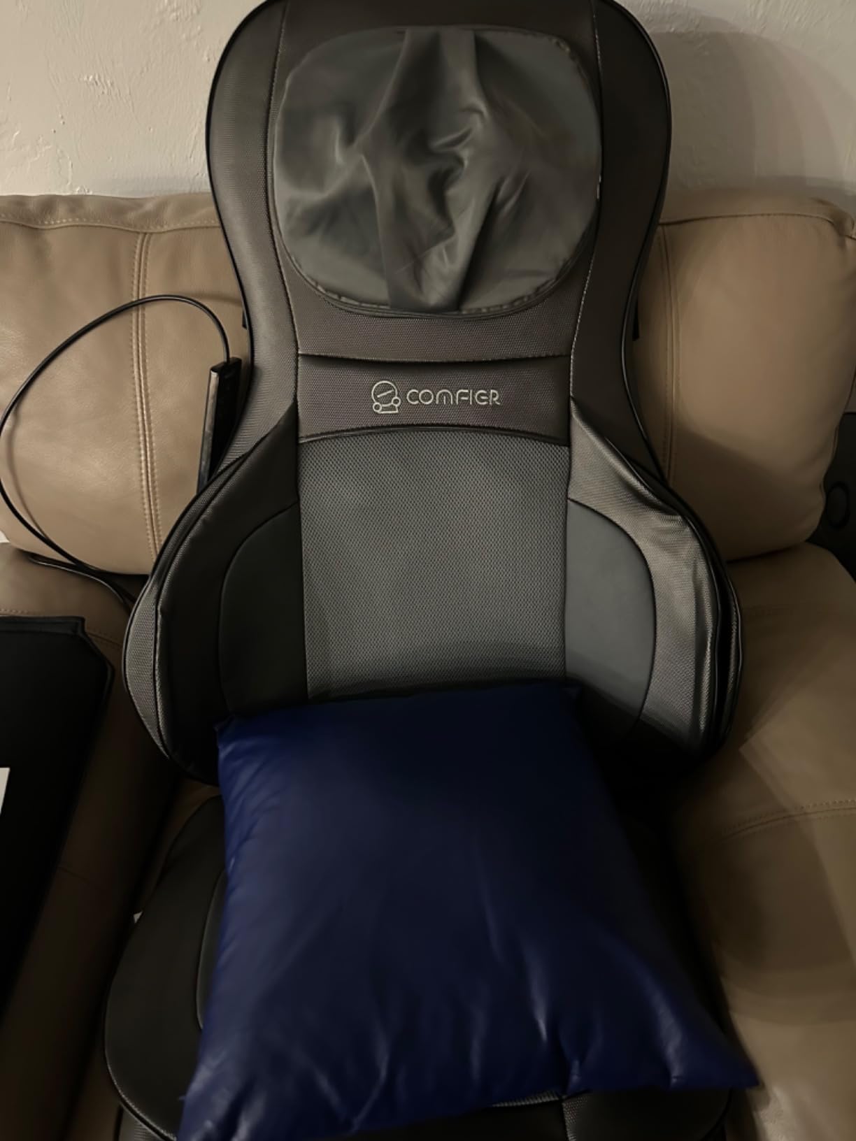 COMFIER Shiatsu Neck and Back Massager with Heat, Adjustable Neck Nodes customer photo 2