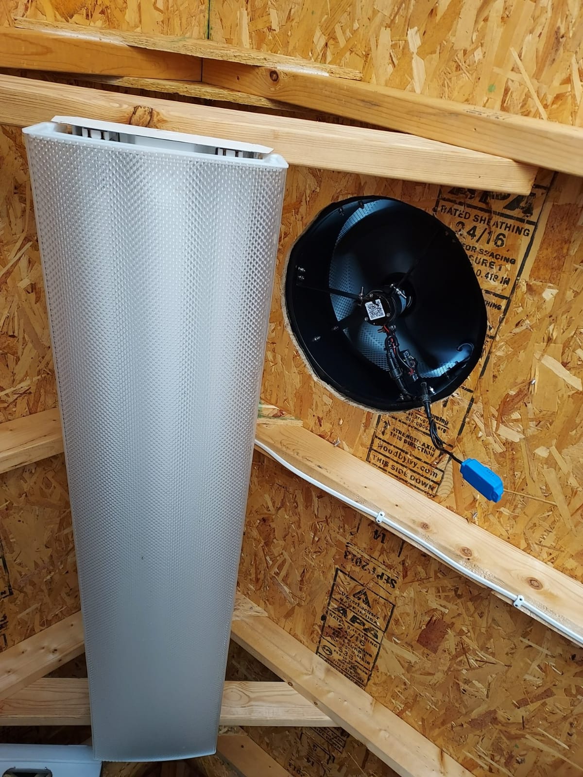 Remington Solar 20 Watt Roof Mount Solar Attic Fan - Round Series customer photo 2