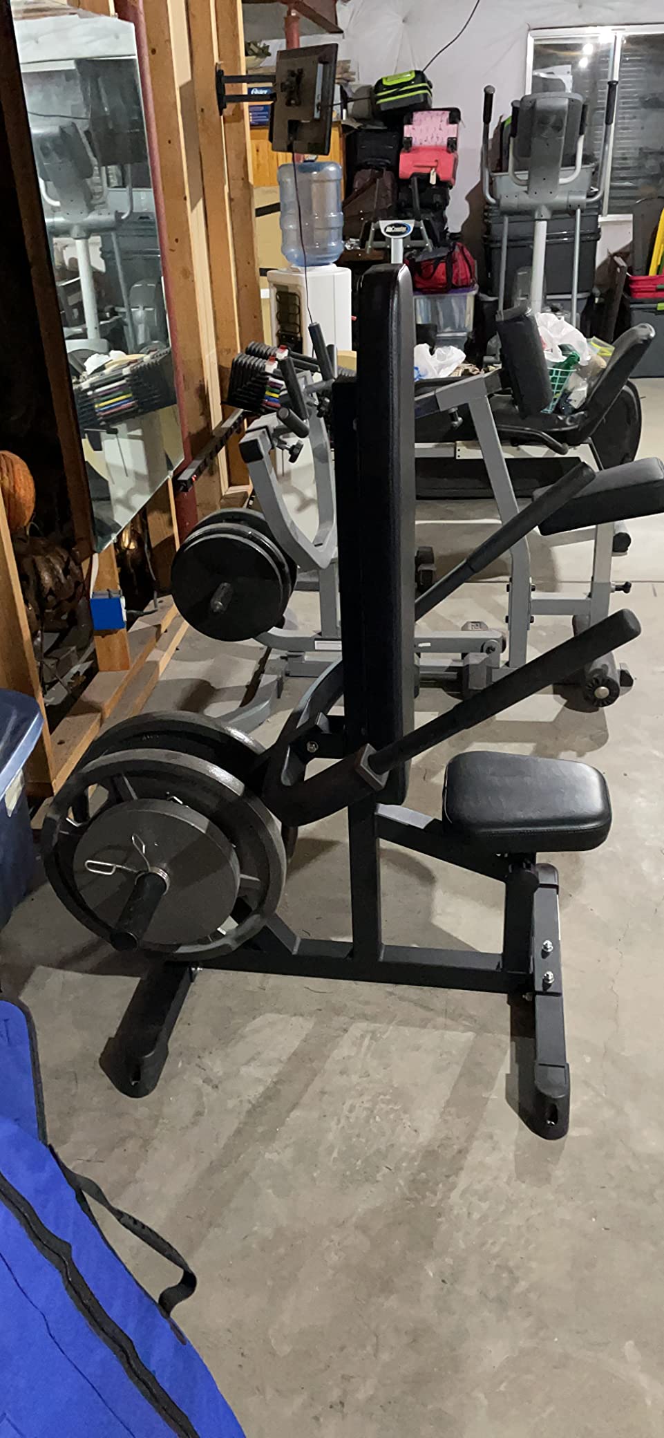 Titan Fitness Seated Dip Machine, Plate Loaded Dip Machine Rated 200 LB, Seated Triceps Dip Machine, Adjustable Padded Seat Backrest, Doubles as Bicep Curl Station customer photo 2