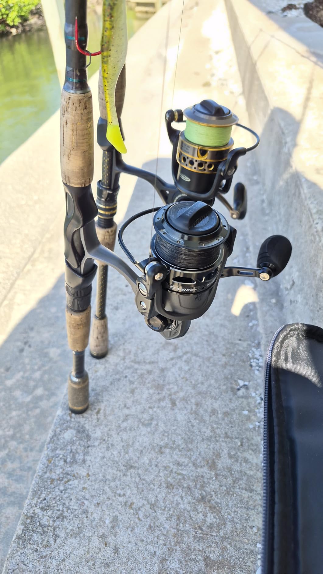 Penn Clash II Spinning Reel - Lightweight Saltwater Shore and Kayak Fishing Reel for Lure Fishing - Sea Fishing Reel for Bass, Pollack, Cod, Wrasse customer photo 1