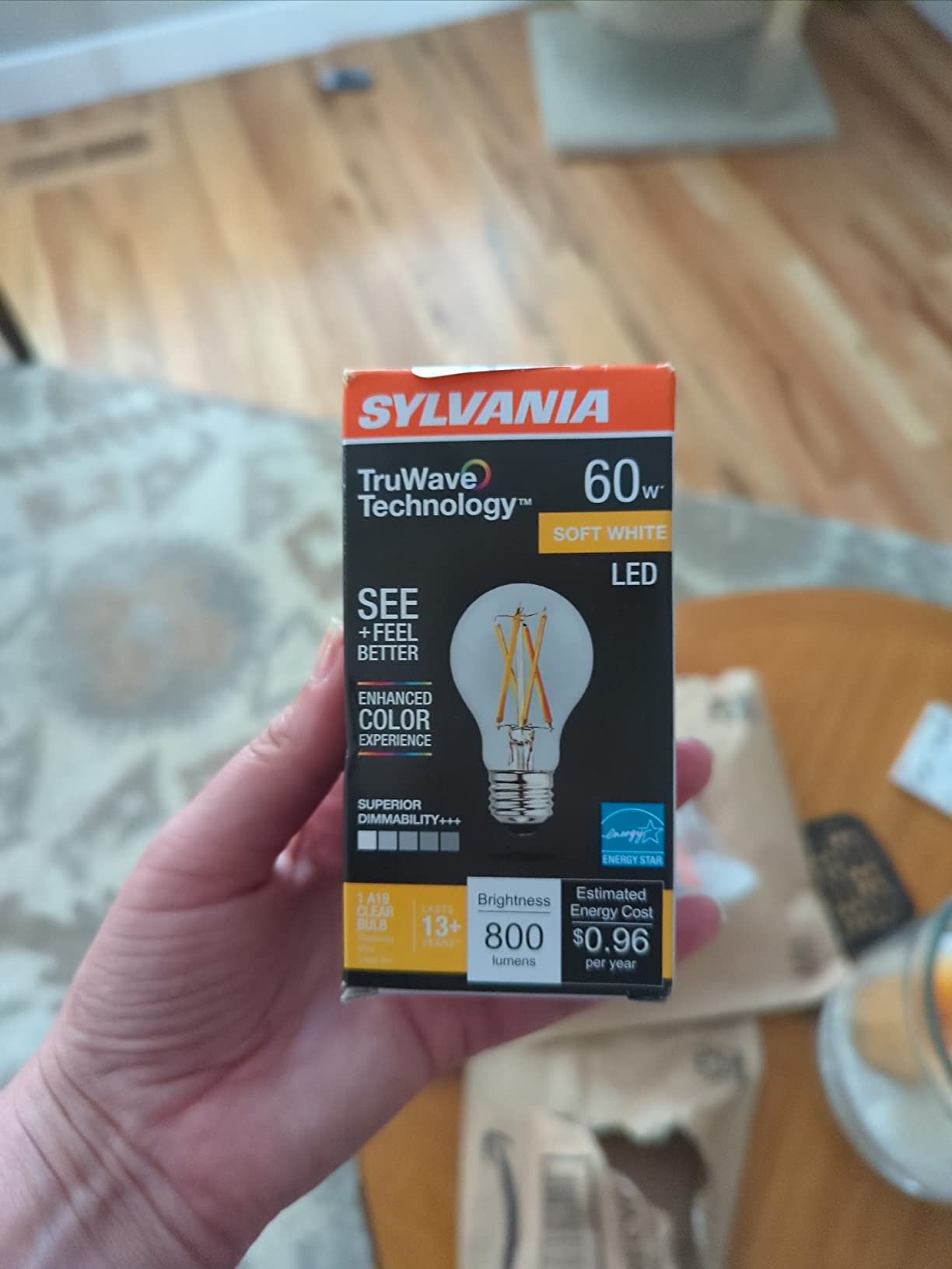 Sylvania Led Truwave Natural Series Light Bulb, 60W Equivalent, Efficient 8W A19, Medium Base, Dimmable, 800 Lumens, 2700K, Soft White, Clear - 6 Pack (40806) customer photo 2