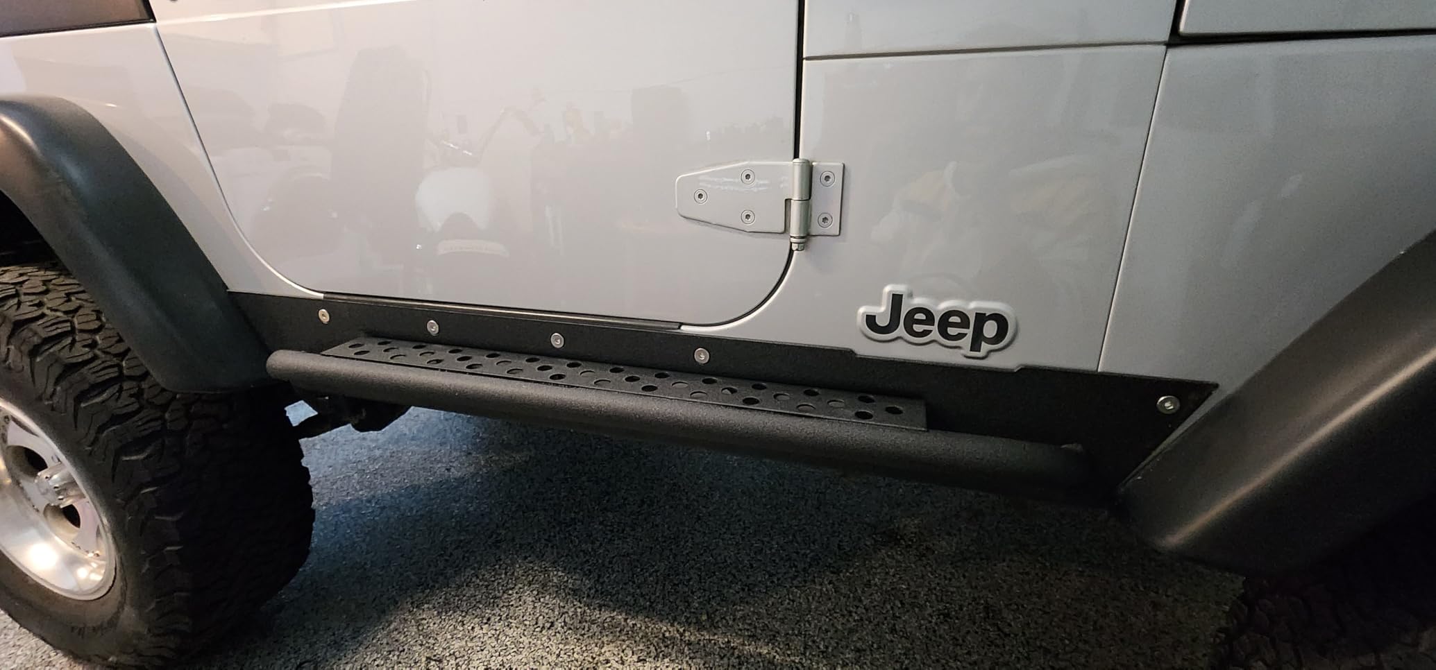 KUAFU Armor Rocker Guard Sliders Compatible with 1997-2006 Wrangler TJ Steel Running Board Side Step Nerf Bar customer photo 2