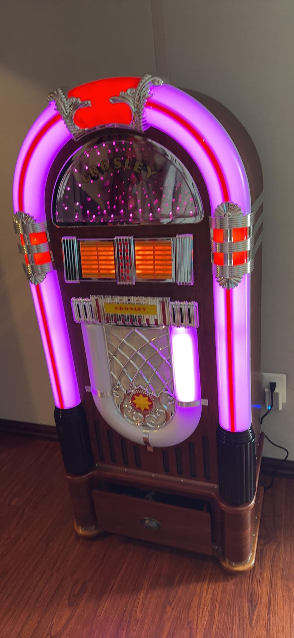 Crosley CR1215A-WA Jukebox with ST15-WA Stand Included, Walnut customer photo 1