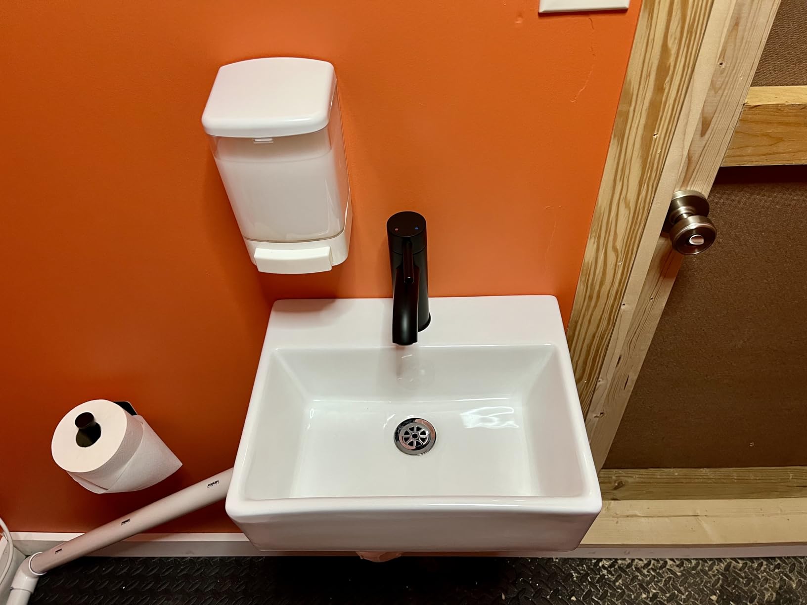 Bathroom Vessel Sink Faucet Modern Basin Mixer Tap Chrome Tall Body Single Handle One Hole Lavatory Faucet customer photo 1