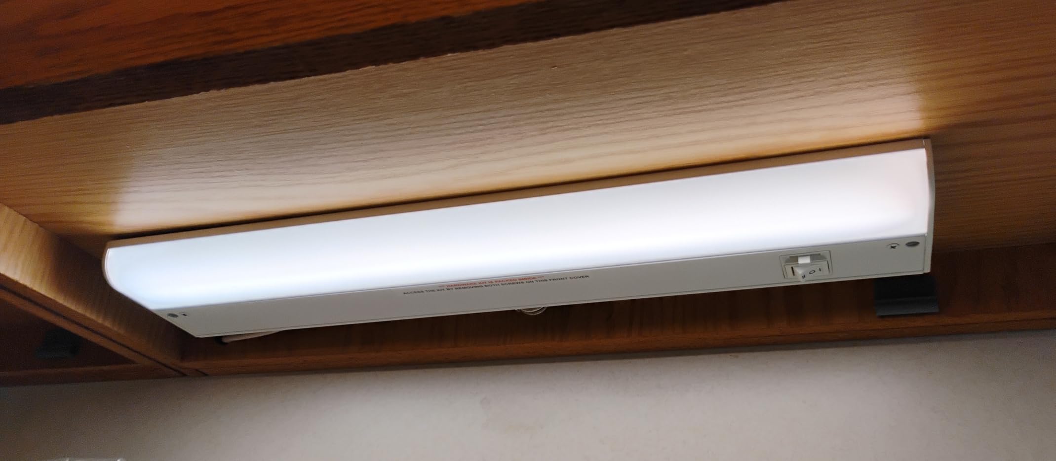 GETINLIGHT 24-Inch Hardwired Only LED Under Cabinet Light, 5000K customer photo 1