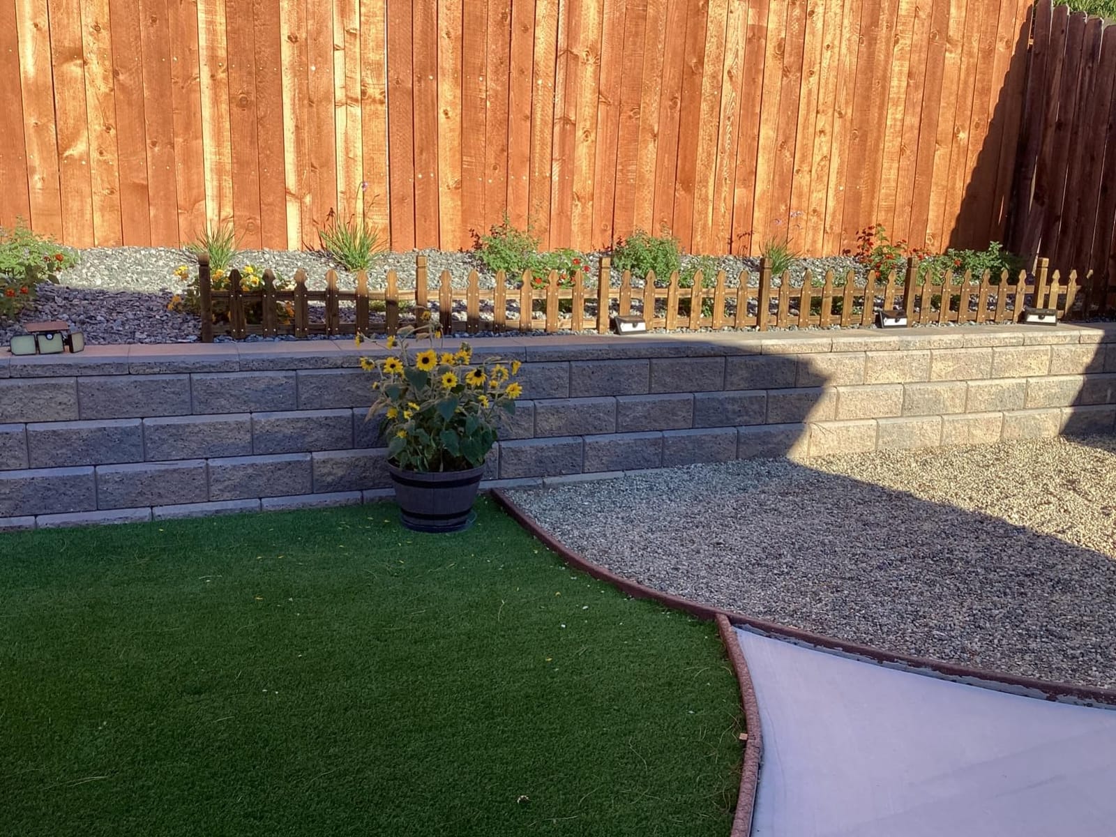 Topeakmart 177.5in Picket Fence for Garden, Wooden Fence Panels,Dark Brown customer photo 2