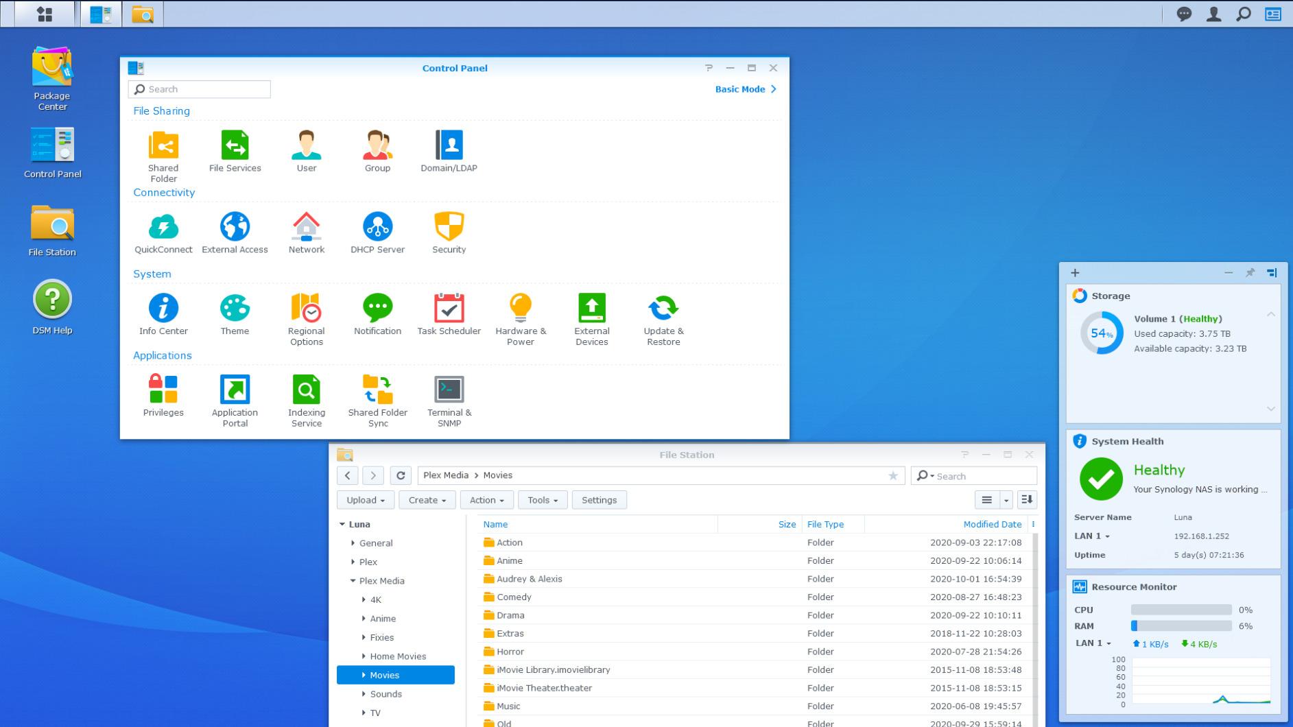 Synology 4 bay NAS DiskStation DS920+ (Diskless), 4-bay; 4GB DDR4 customer photo 1