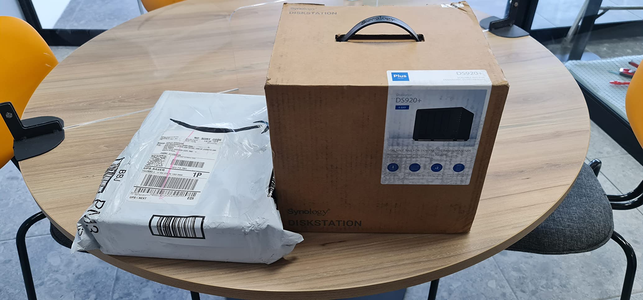 Synology 4 bay NAS DiskStation DS920+ (Diskless), 4-bay; 4GB DDR4 customer photo 2