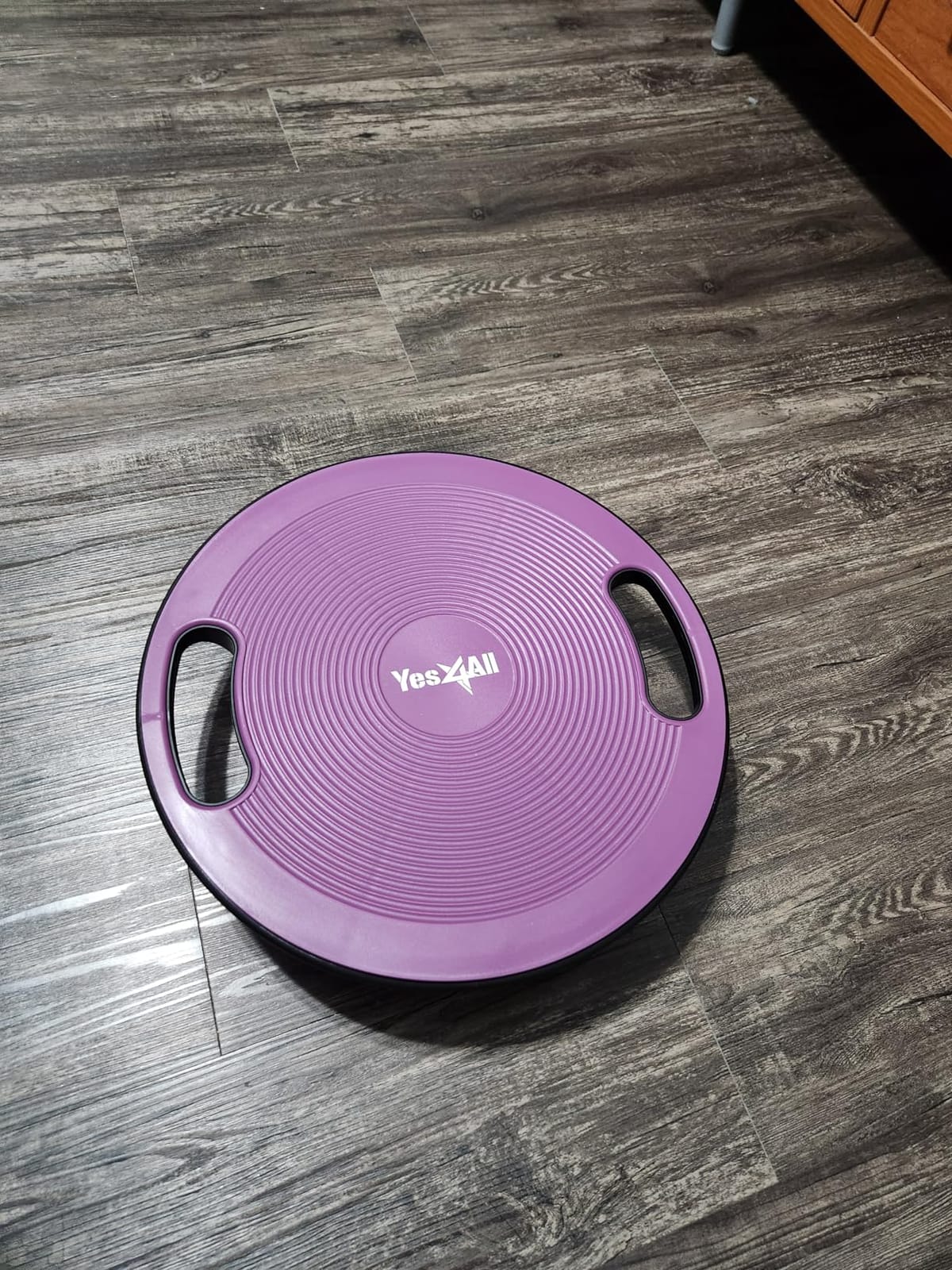 Yes4All Wobble Balance Board, Plastic Stability Trainer with Handles for Standing Desk, Core Training & Home Gym Workout customer photo 1