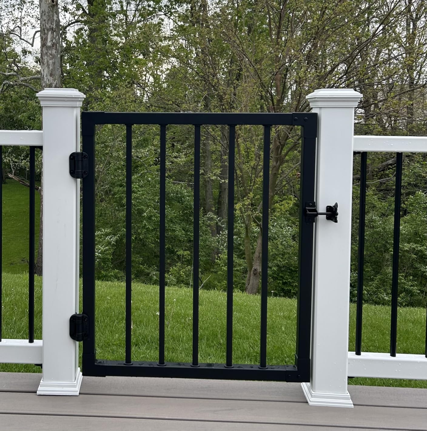 Safetech Hardware TopKlik Self Closing Gate Hinges | Self-Aligning Heavy Duty Spring Hinges | Adjustable Tension | Pool Safety Hinges | Any Square Post, Aluminum Gates | Swing Close 90bs SHG-90L Black customer photo 1