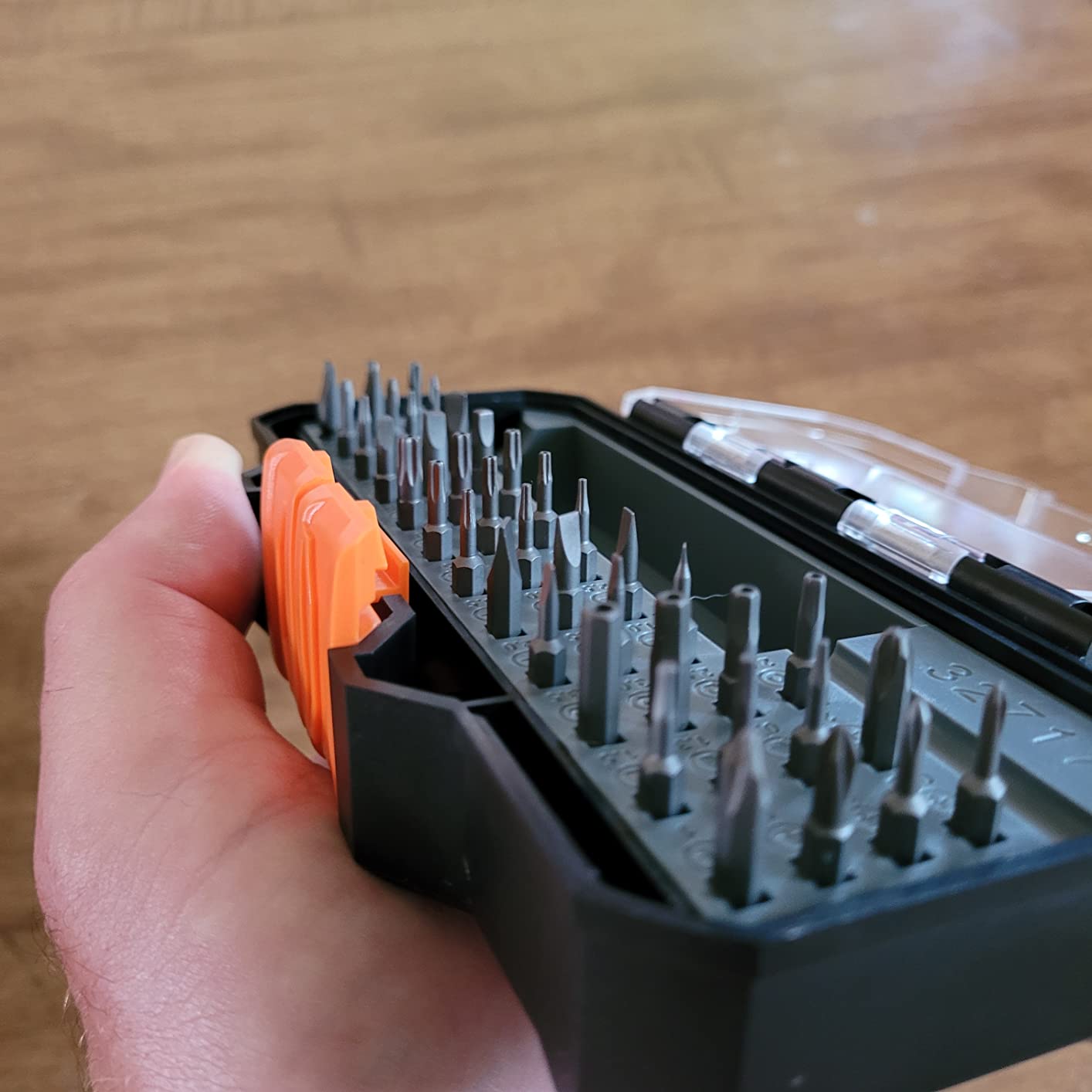 Klein Tools 32717 Precision Screwdriver Set with Case, All-in-One Multi-Function Repair Tool Set, 39 Bits Including Tamperproof Bits for Apple Products customer photo 1