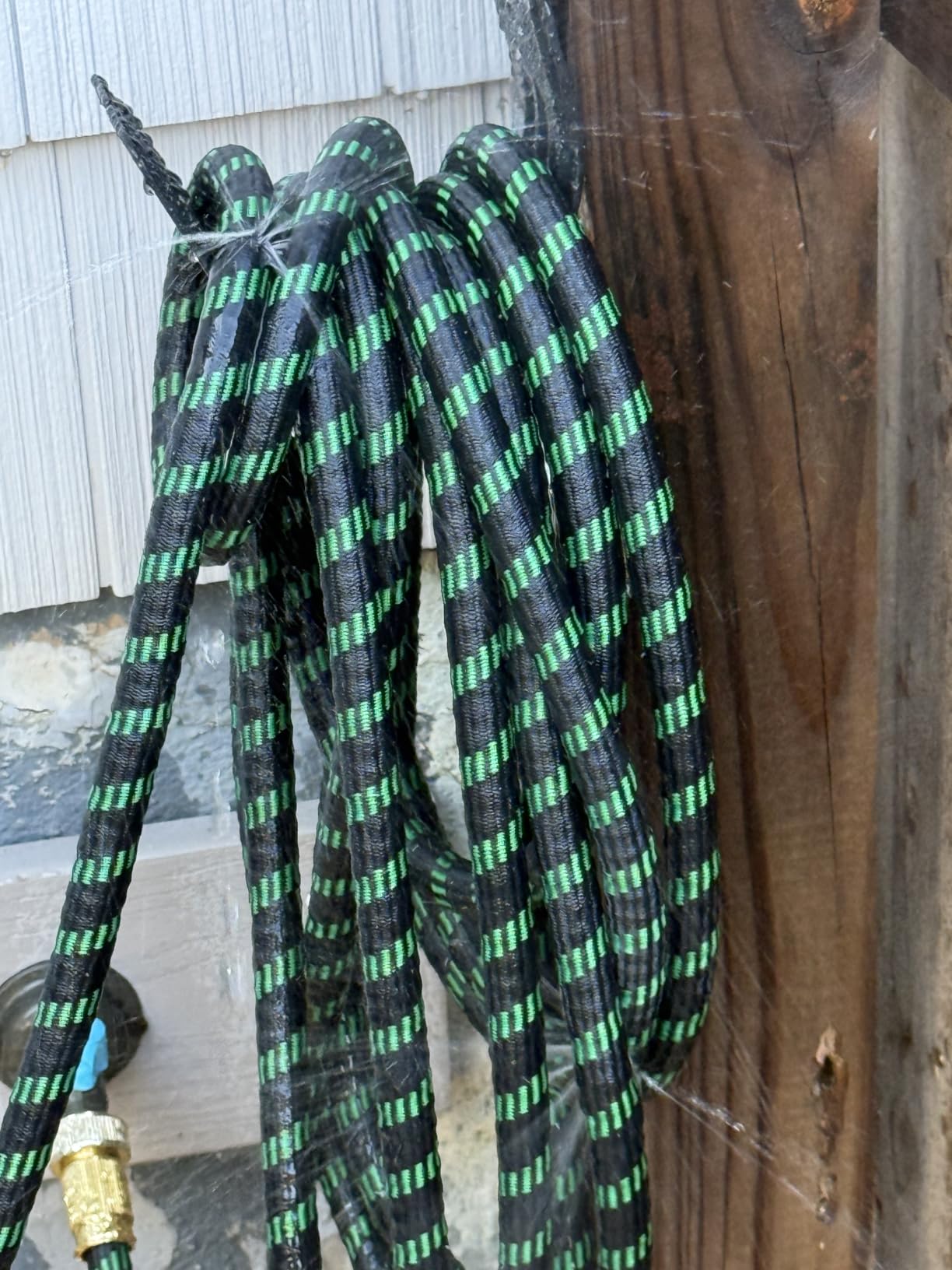 J&B XpandaHose 50ft Expandable Garden Hose, Lightweight, Brass Connectors customer photo 2
