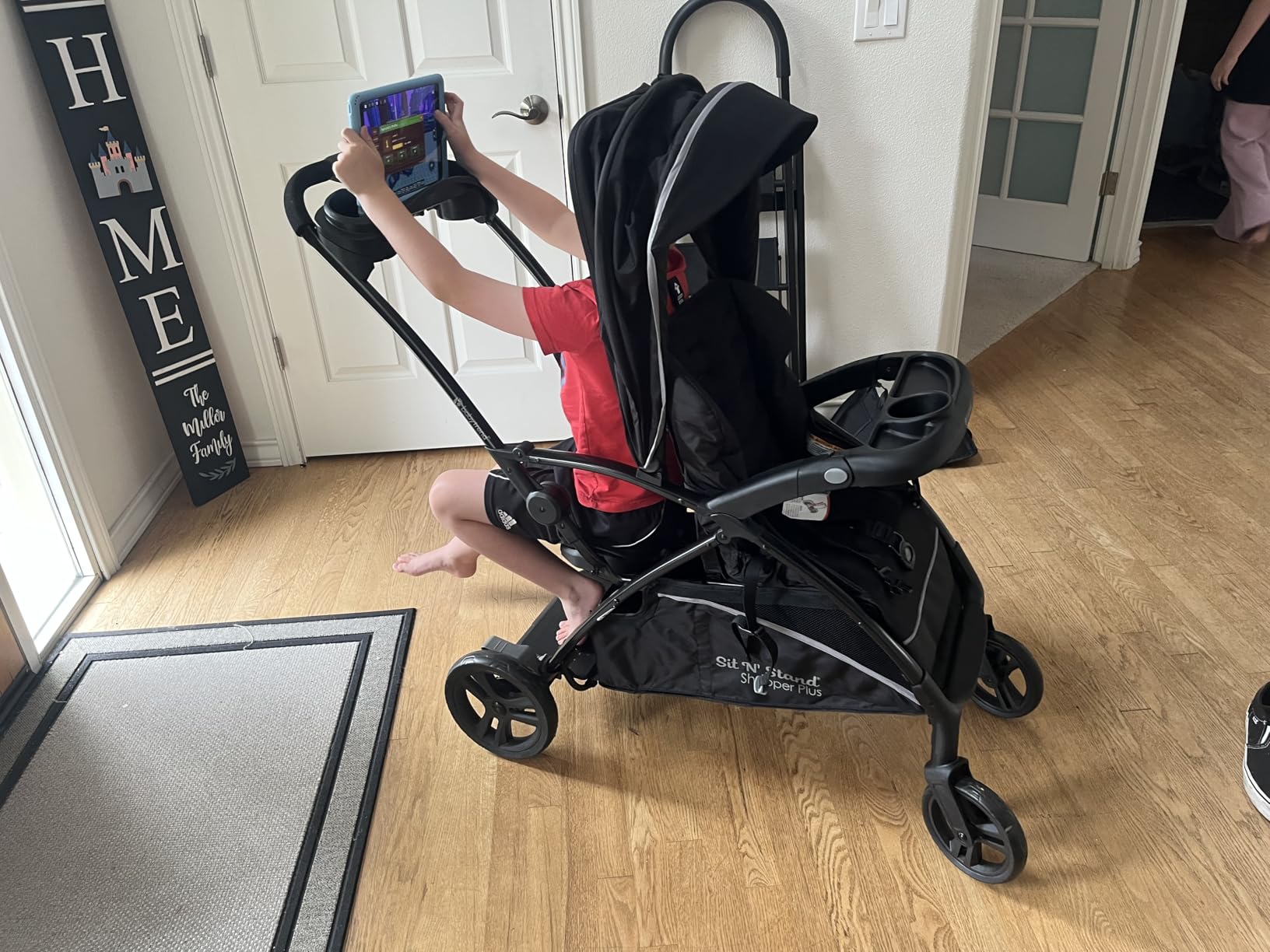Baby Trend Sit N’ Stand® 5-in-1 Shopper Plus Stroller, Kona customer photo 2