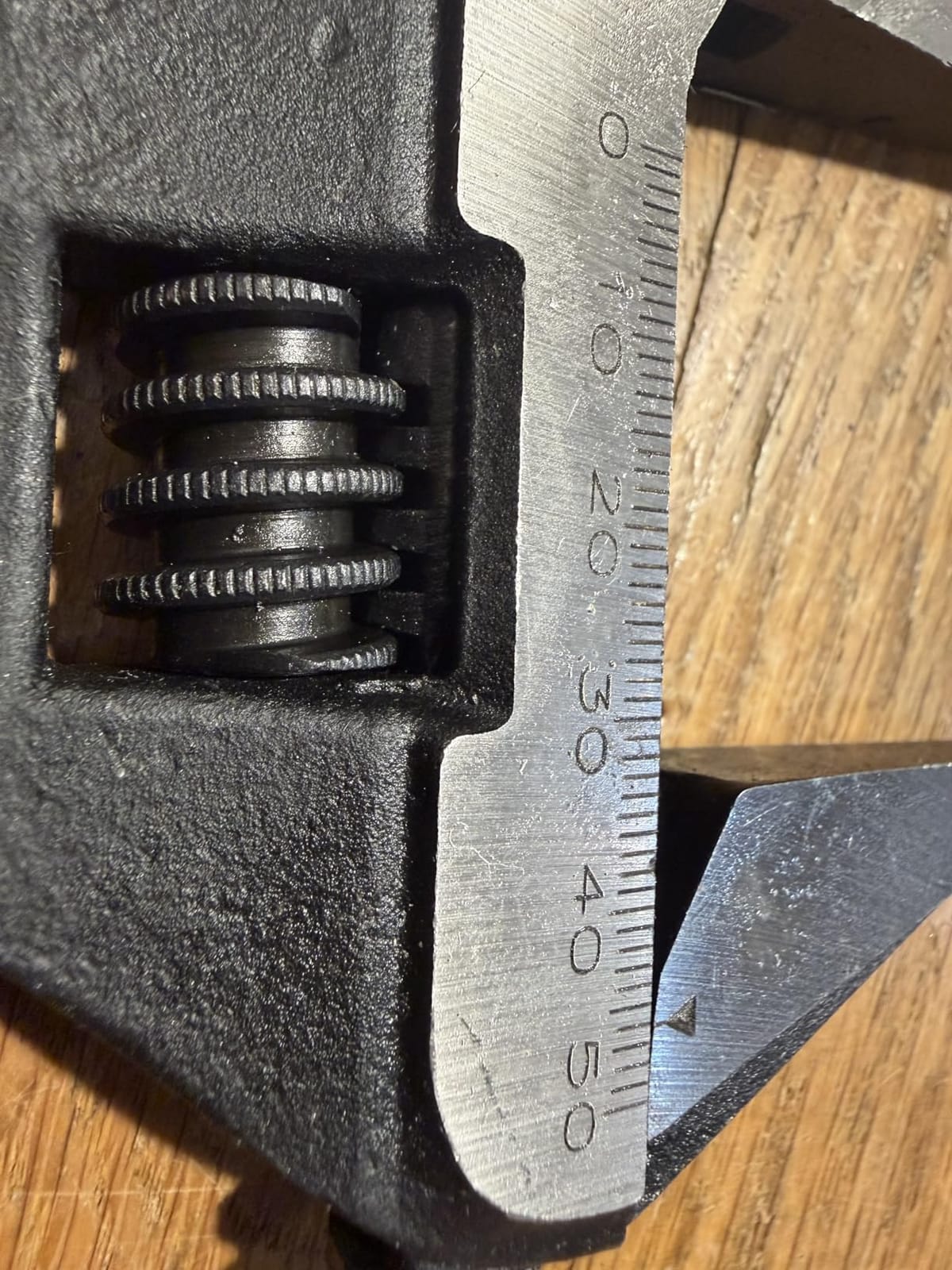 DURATECH 10-Inch Wide Jaw Adjustable Wrench customer photo 2