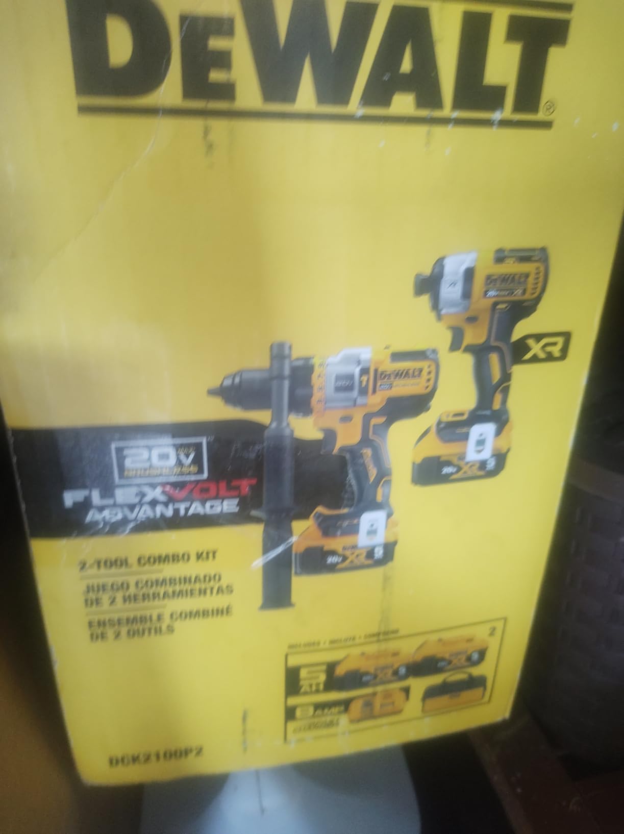 DEWALT FLEXVOLT ADVANTAGE 20V MAX* Combo Kit with Hammer Drill & Impact Driver, 5.0-Ah, 2-Tool (DCK2100P2) customer photo 1
