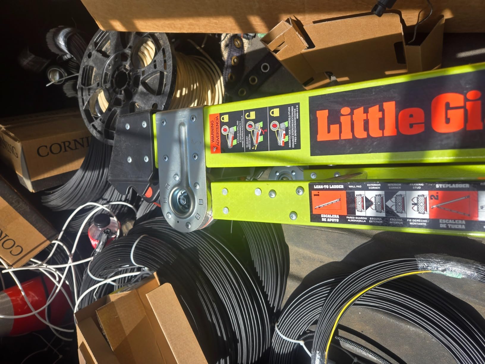 Little Giant King Kombo, 6 ft Fiberglass Multi-Position Ladder, 13906-001 customer photo 2