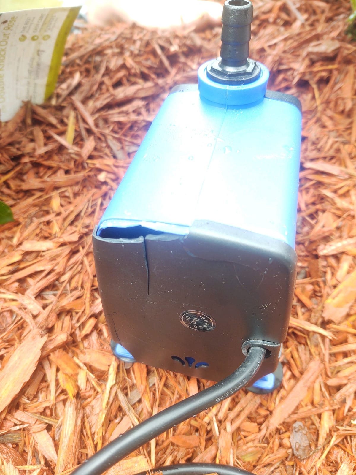 Knifel Submersible Water Pump 1056GPH Pond Pump for Fountains customer photo 2