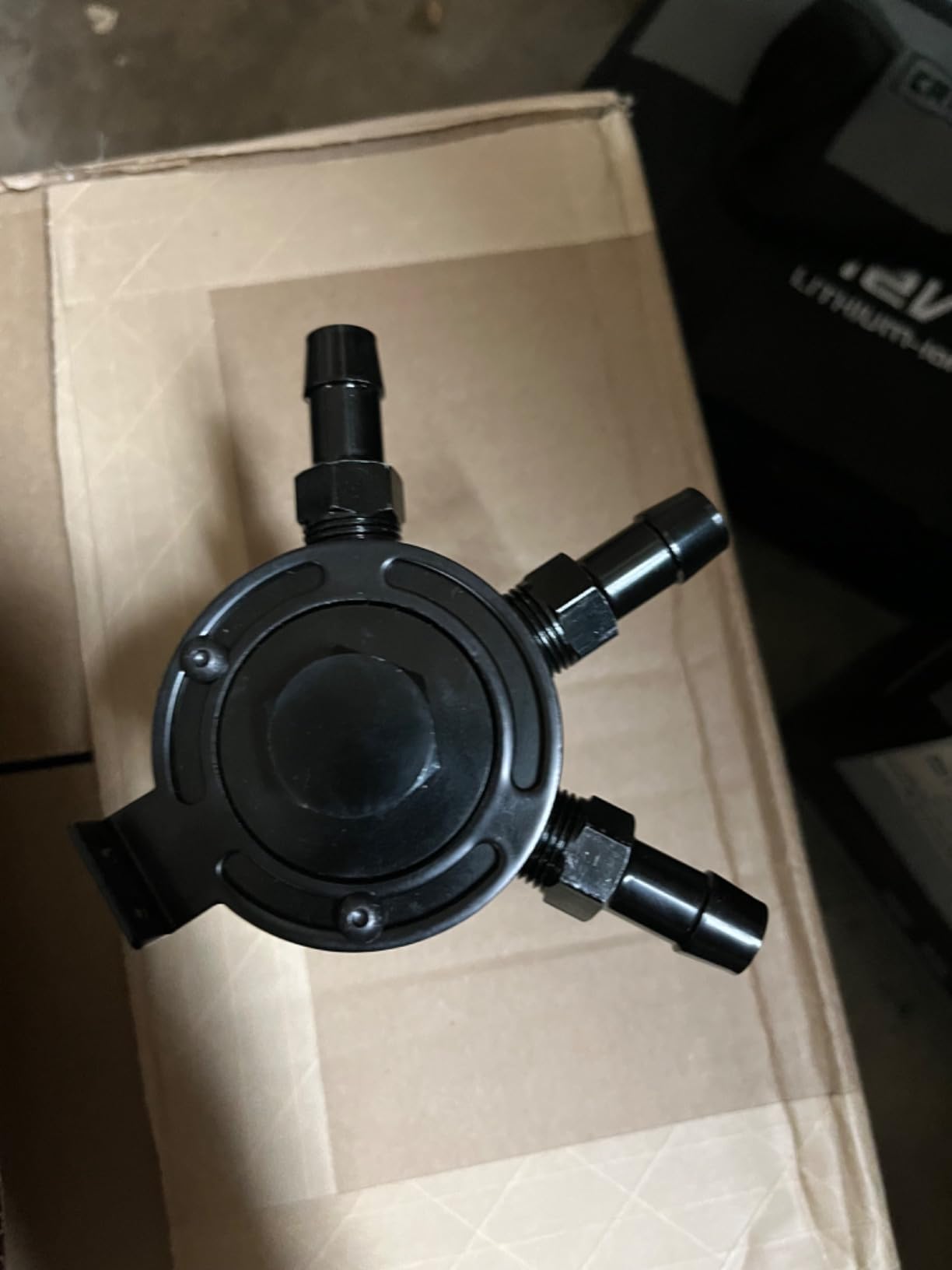 Universal 150ml Car Oil Catch Can Kit Reservoir Tank, Compact Baffled 3-Port Oil Separator 2 Inlets 1 Outlet Black with Breather Filter + Drain Valve HTRACING customer photo 2