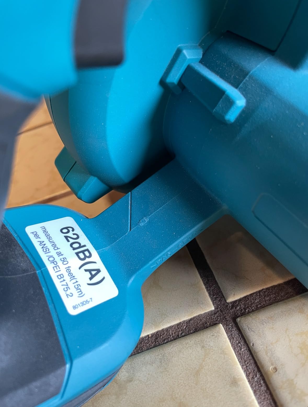 Makita XBU05Z 18V LXT® Lithium-Ion Cordless Blower, Tool Only customer photo 1