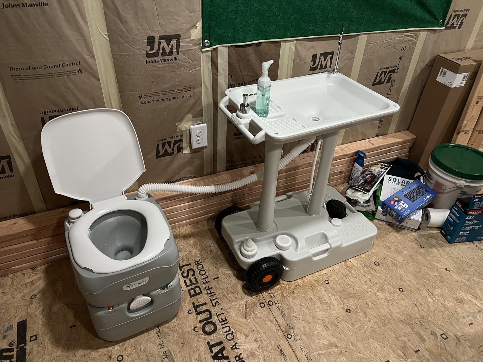 YITAHOME Portable RV Toilet 5.3 Gallon, Cassette Toilet Camping customer photo 2
