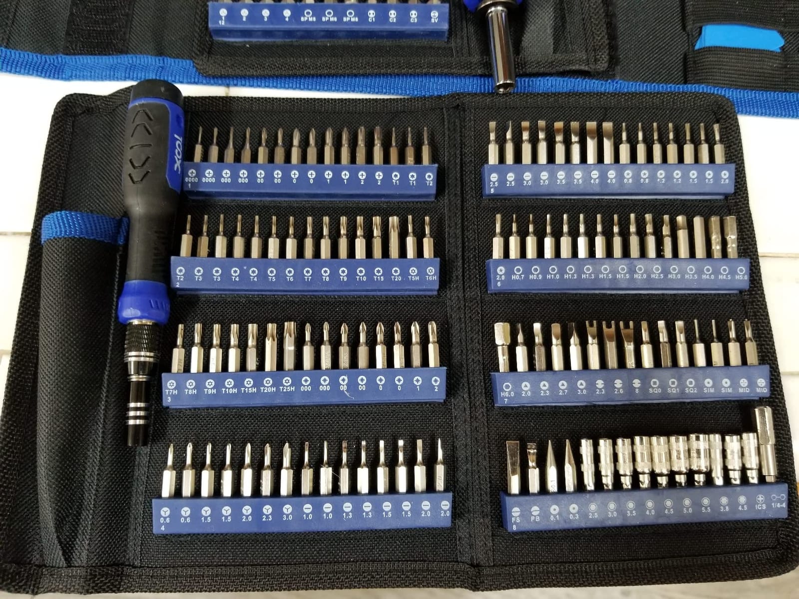 XOOL 200 in 1 Precision Screwdriver Kit, Electronics Repair Tool Magnetic Driver Kit with 164 Bits, Flexible Shaft, Extension Rod for Computer, iPhone, Laptop, PC, PS4, Xbox, Nintendo customer photo 2