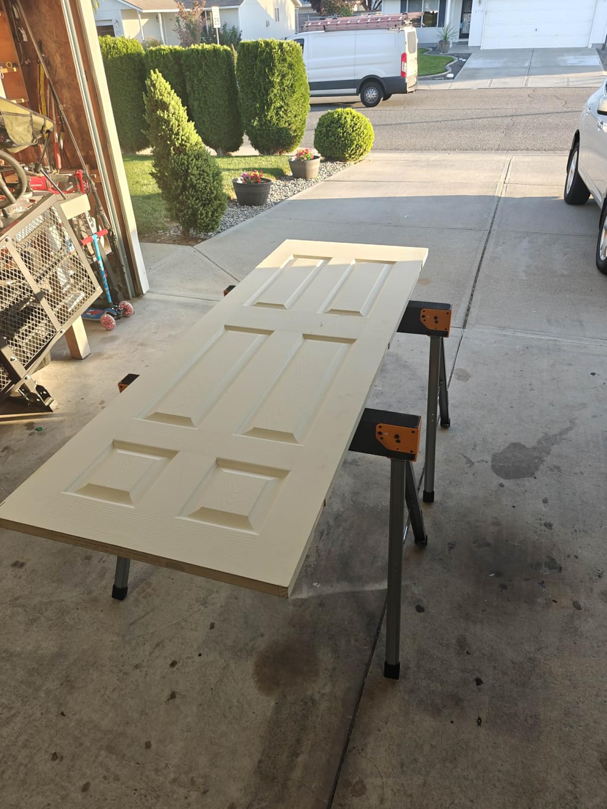 WORKESS Saw Horses 2 Pack Folding, Heavy Duty Sawhorse Table 2600 Lbs Load Capacity with 2x4 Support Legs, Portable Folding and Fast Open Legs and Easy Grip Handle for Woodworking. customer photo 1
