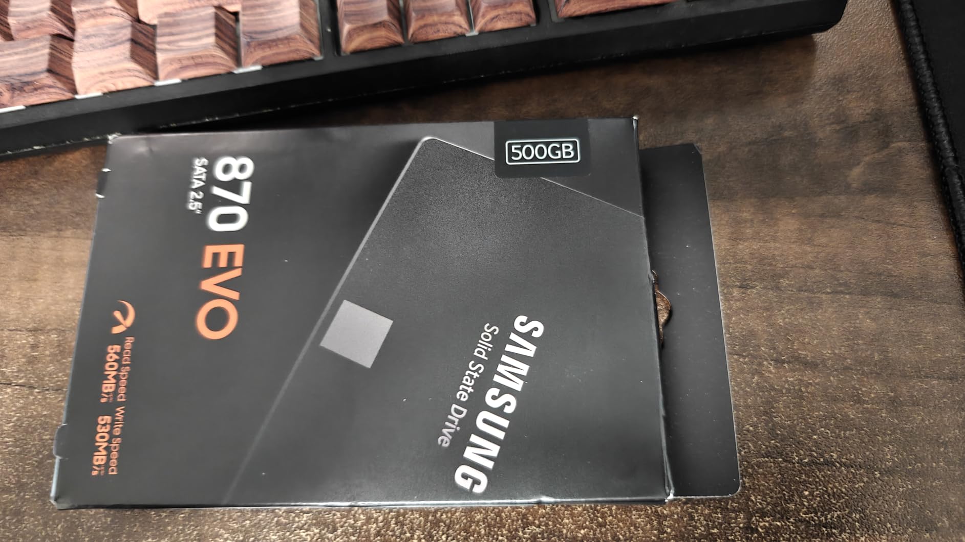SAMSUNG 870 EVO 4TB 2.5 Inch SATA III Internal SSD (MZ-77E4T0B/AM) , Black customer photo 2