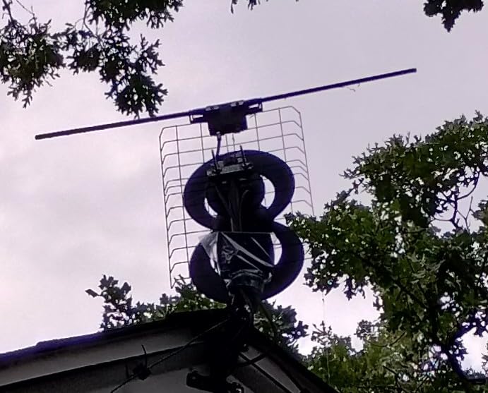 Televes 560483 TForce Mast Preamplifier – Dual Input, Combines Two Antennas, Automatic Gain Control, Full Band VHF/UHF, Built-in 5G/FM Filtering, Made in Spain customer photo 2
