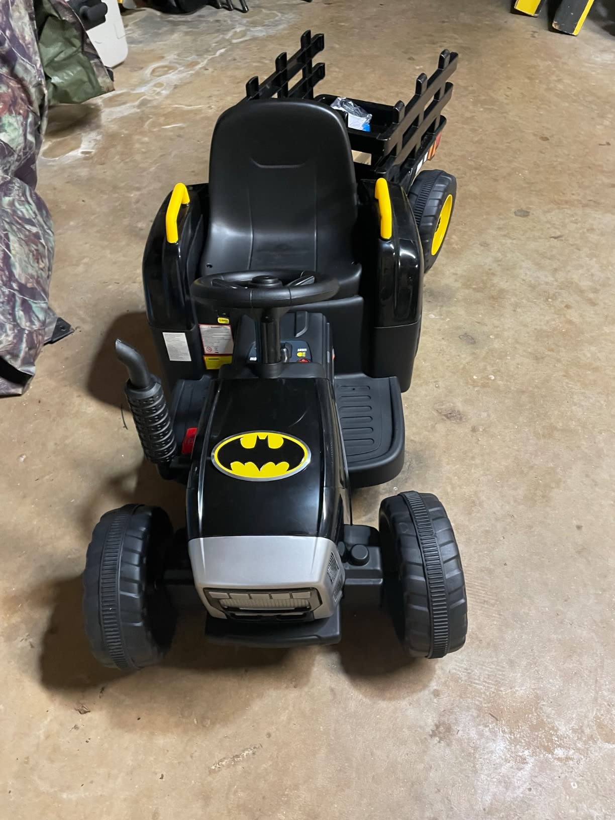 HONEY JOY Ride On Tractor with Trailer, Toddler 3-Gear-Shift Ground Loader, LED Lights, Horn, Music, 12V Battery Powered Electric Toy Tractor with Remote Control (Pink) customer photo 1