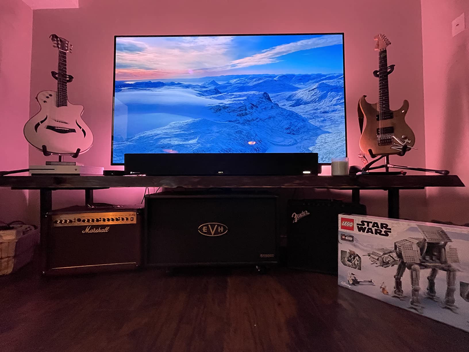 LG OLED C1 Series 77” Alexa Built-in 4k Smart TV (3840 x 2160), 120Hz Refresh Rate, AI-Powered 4K, Dolby Cinema, WiSA Ready, Gaming Mode (OLED77C1PUB, 2021) customer photo 1