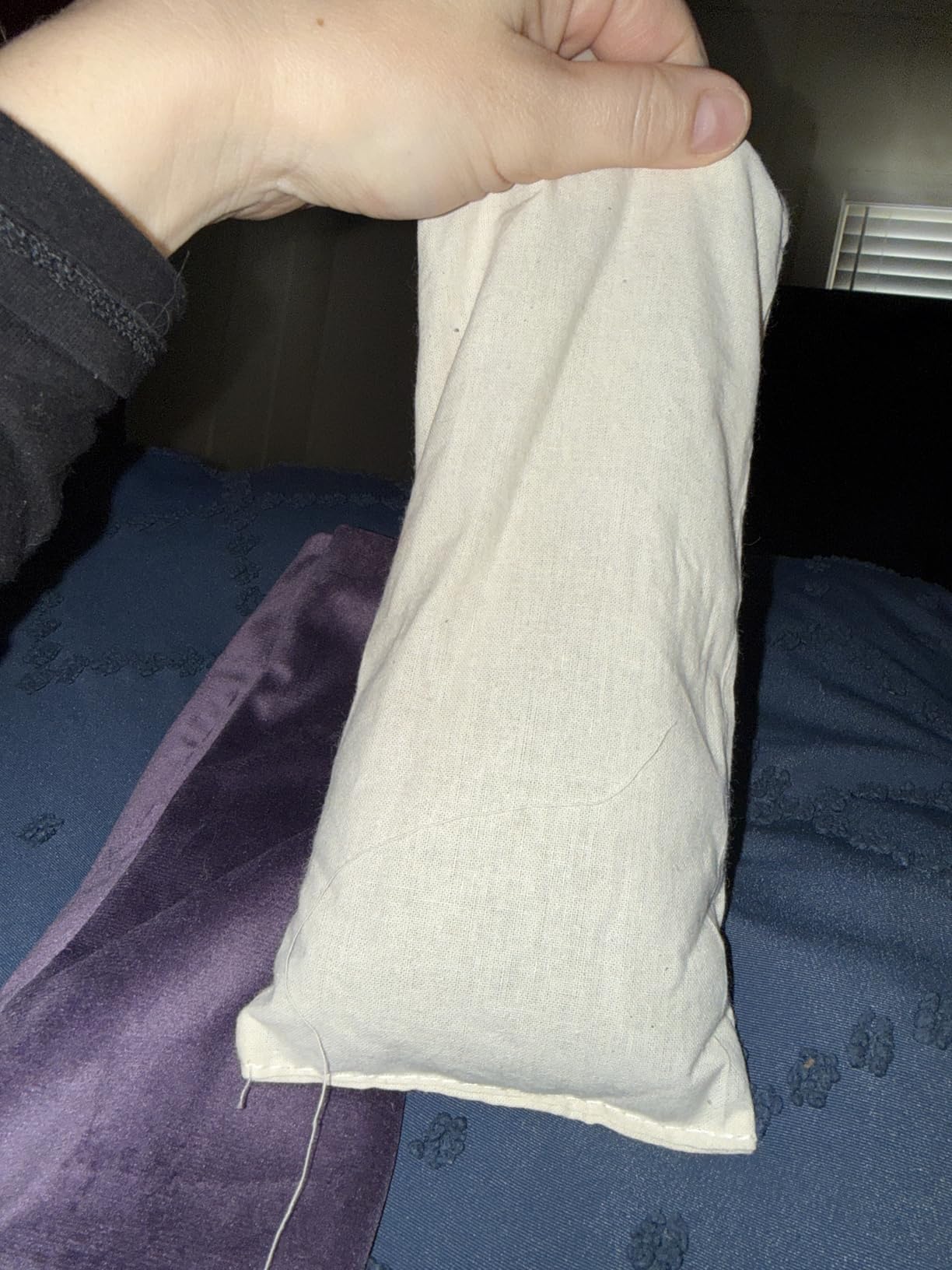 Hihealer Lavender Eye Pillow for Relaxation, Yoga, Sleep, Weighted Eye Mask customer photo 1