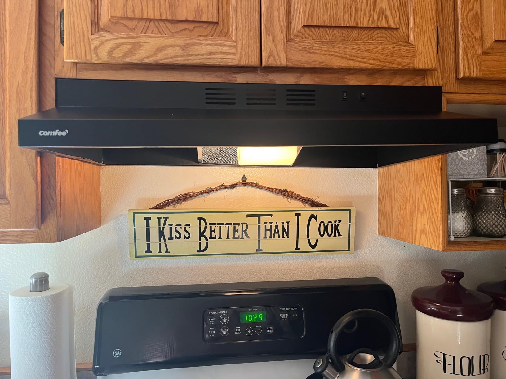 COMFEE' Range Hood 30 Inch Under Cabinet 200 CFM Ducted/Ductless customer photo 1