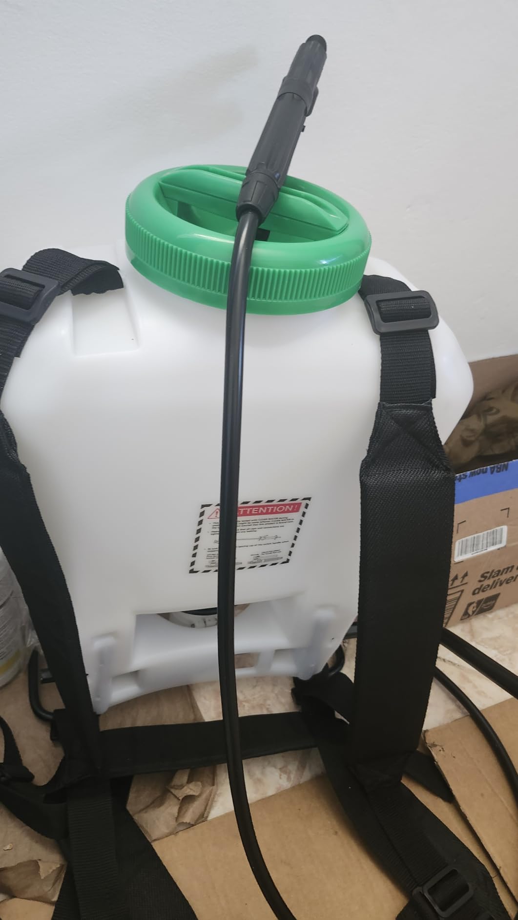 REALWORK 4-Gallon Backpack Sprayer with Padded Shoulder Strap for Pests & Weeds, Watering Garden, and Spraying Plants, in Translucent White customer photo 1